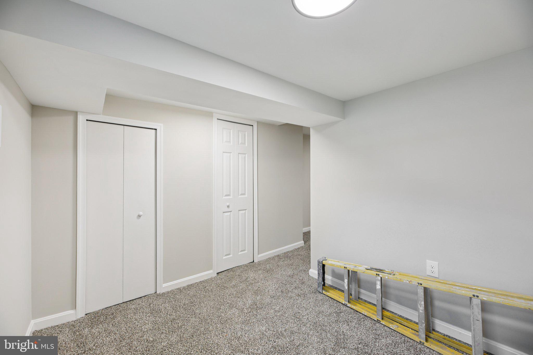 OAKENSHAWE - Residential