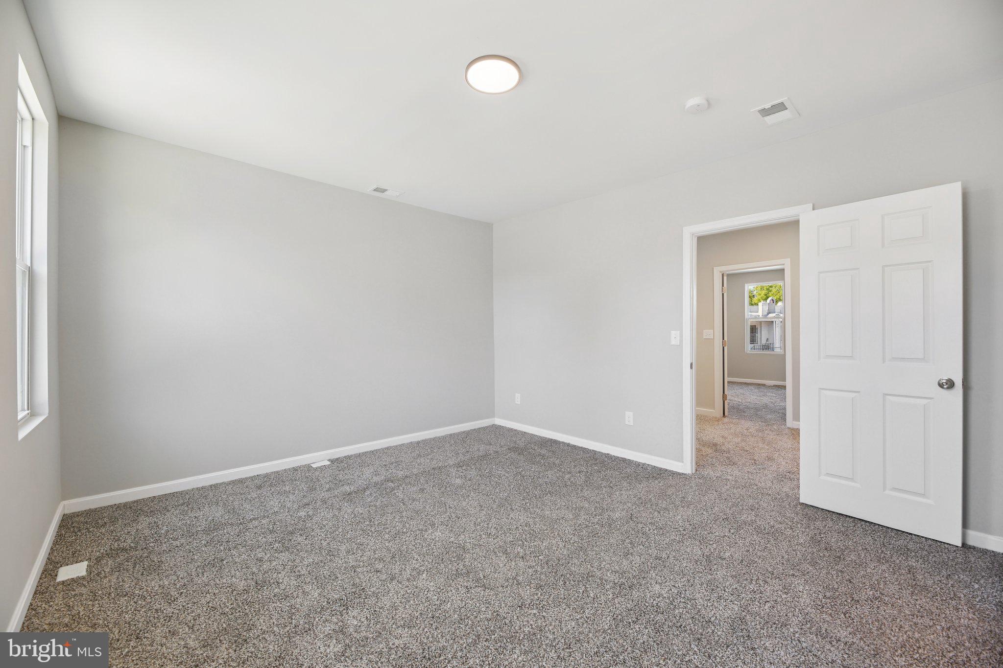 OAKENSHAWE - Residential