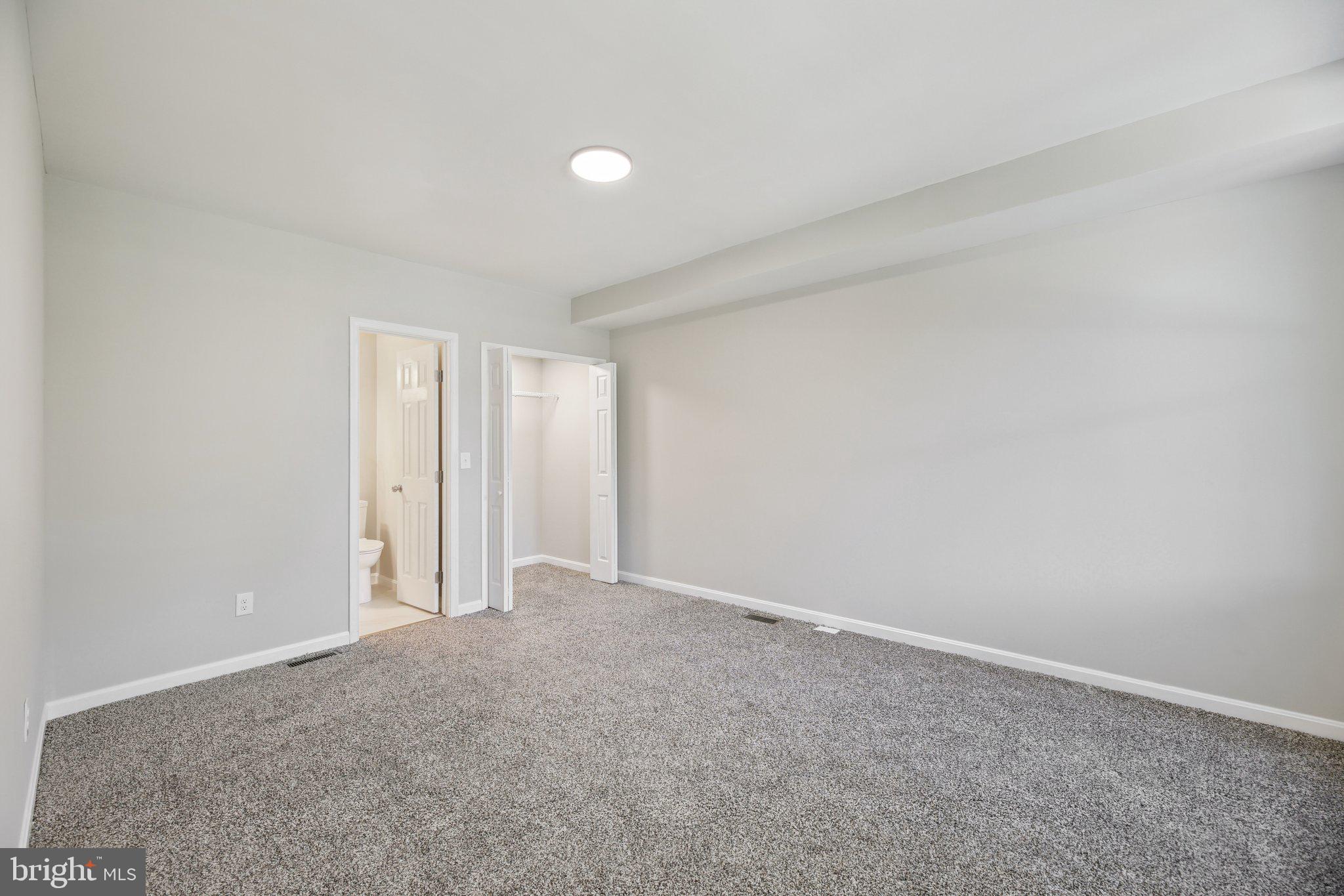 OAKENSHAWE - Residential