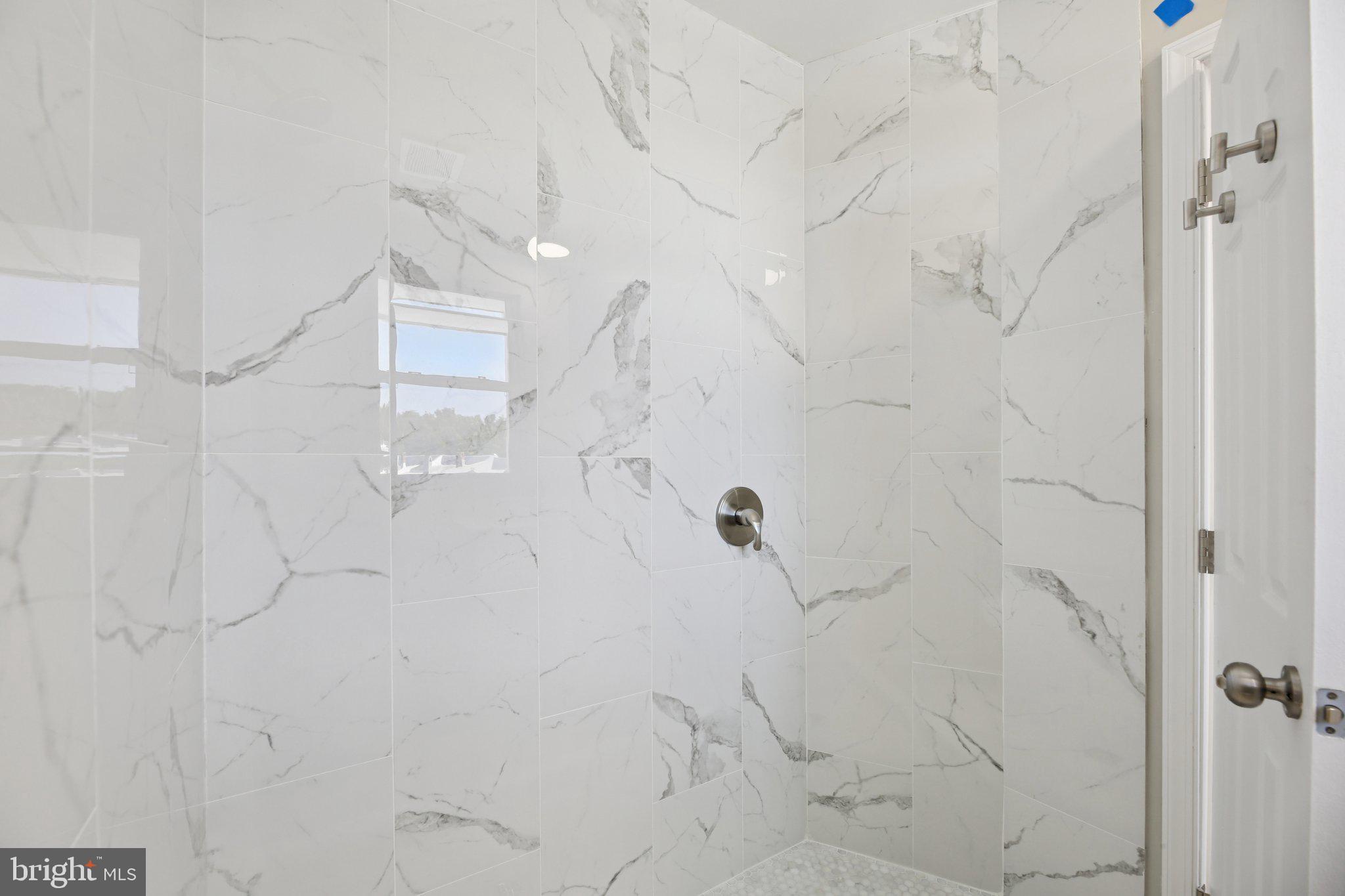 OAKENSHAWE - Residential