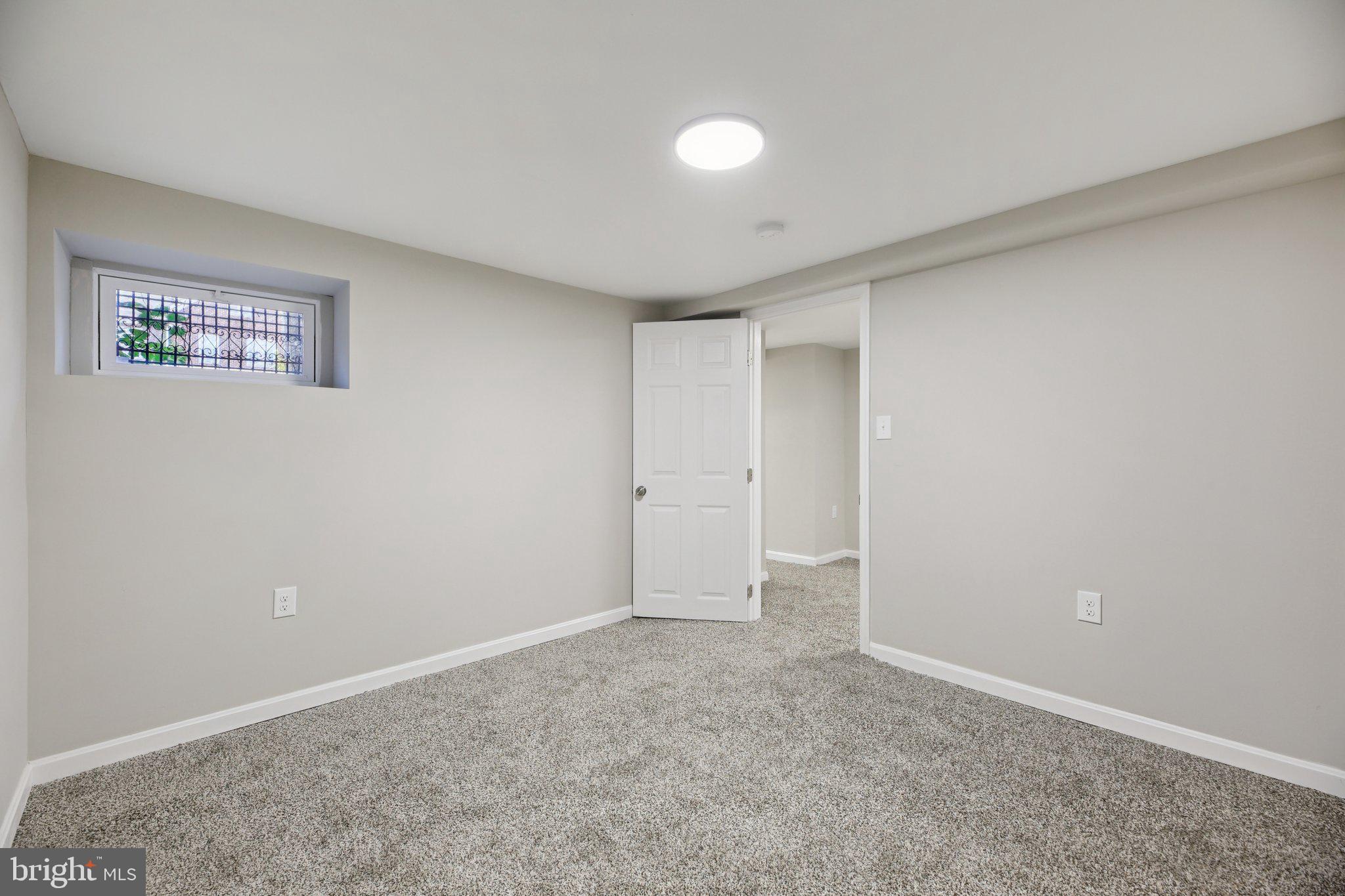 OAKENSHAWE - Residential