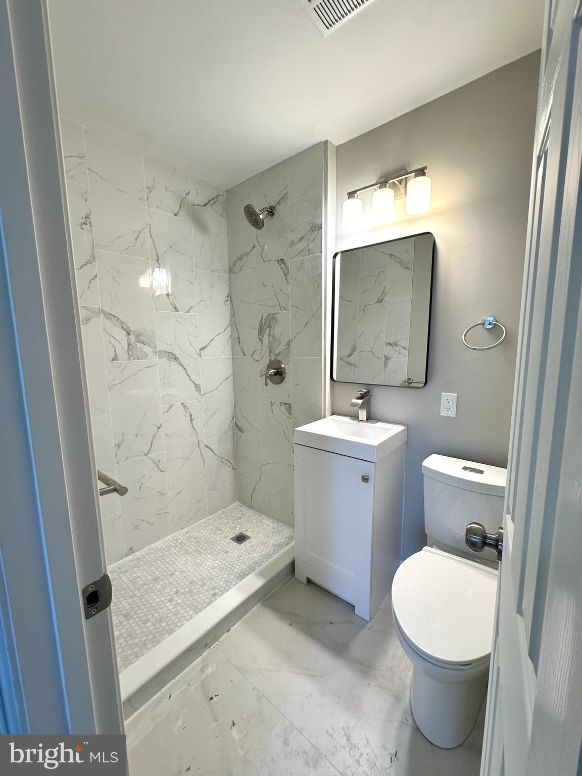 OAKENSHAWE - Residential