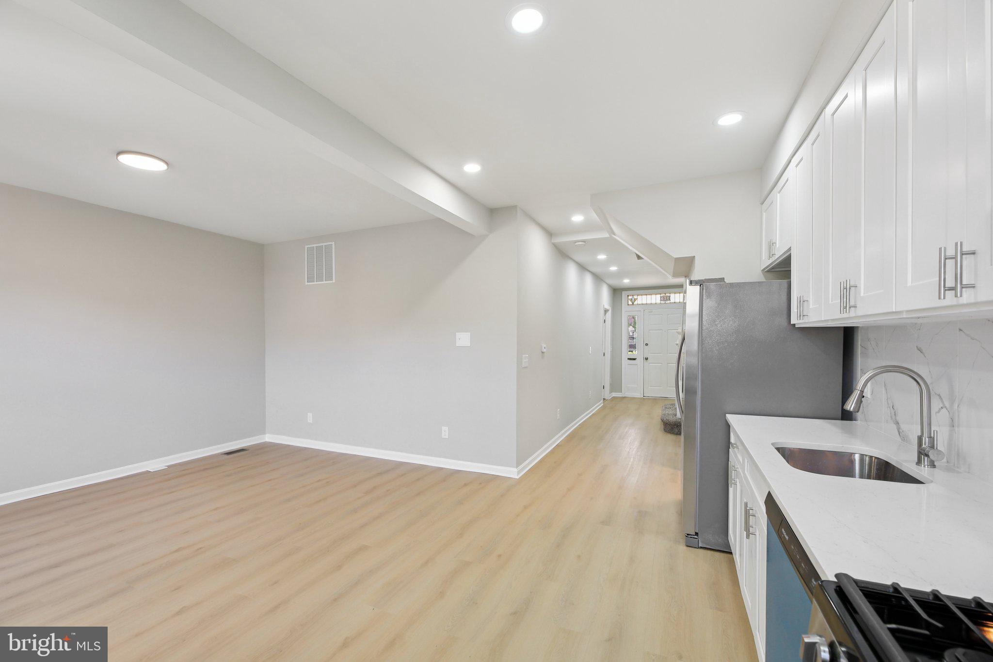 OAKENSHAWE - Residential