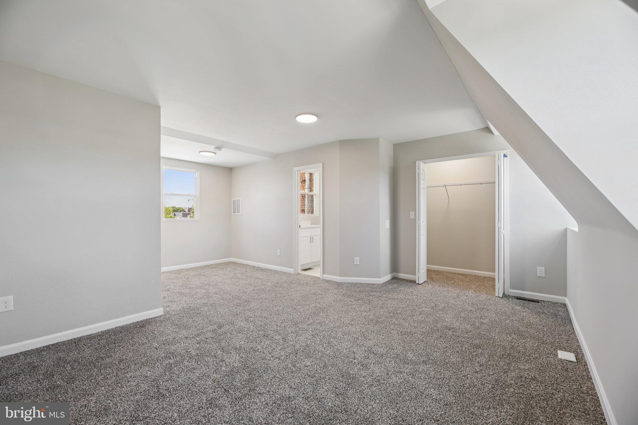 OAKENSHAWE - Residential