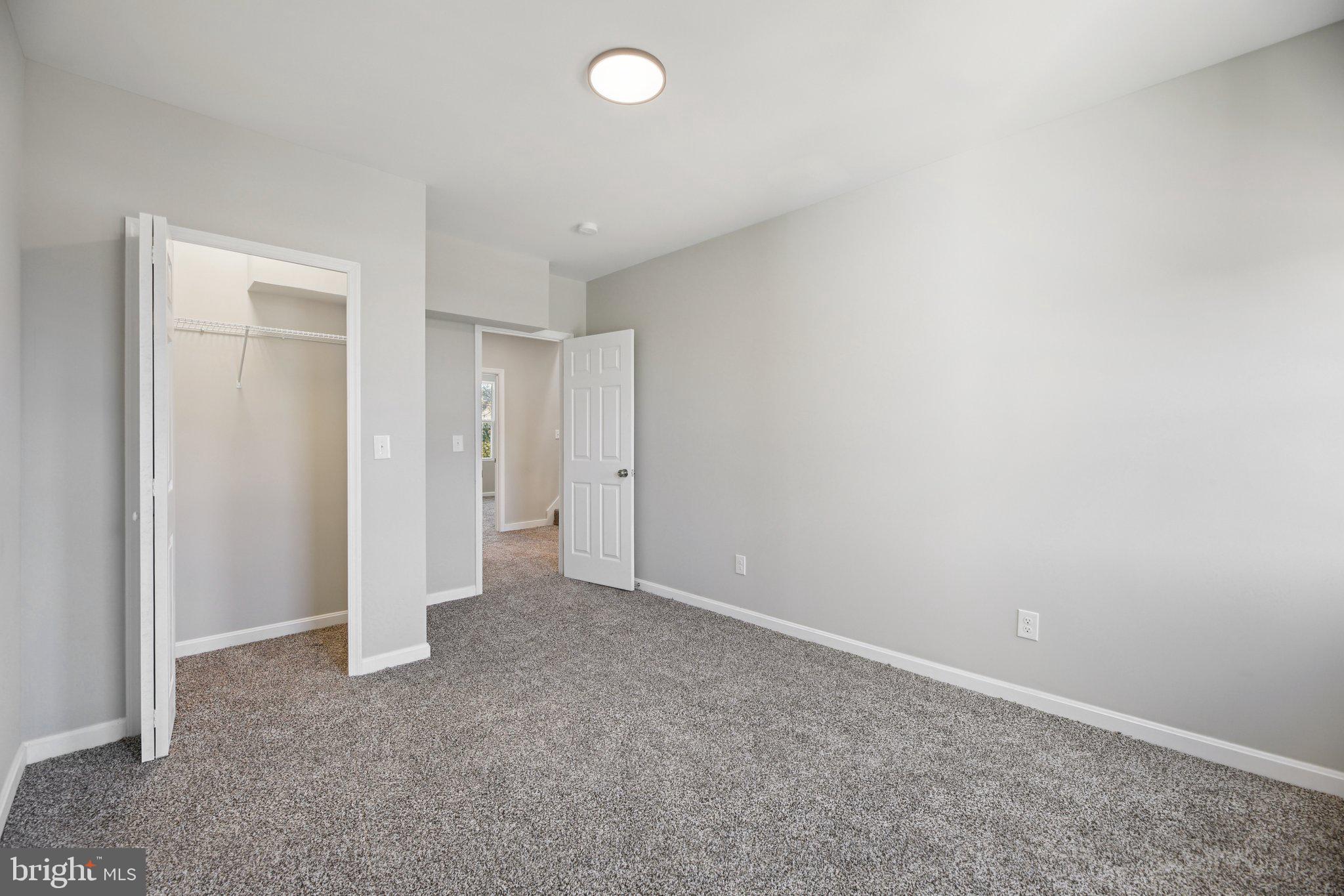 OAKENSHAWE - Residential