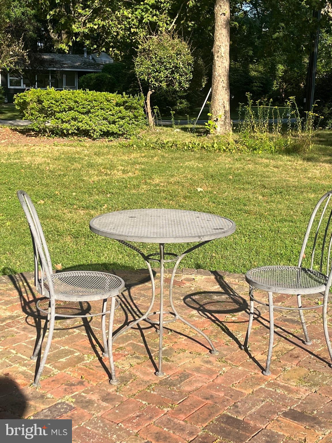 HOLLIN HILLS - Residential Lease