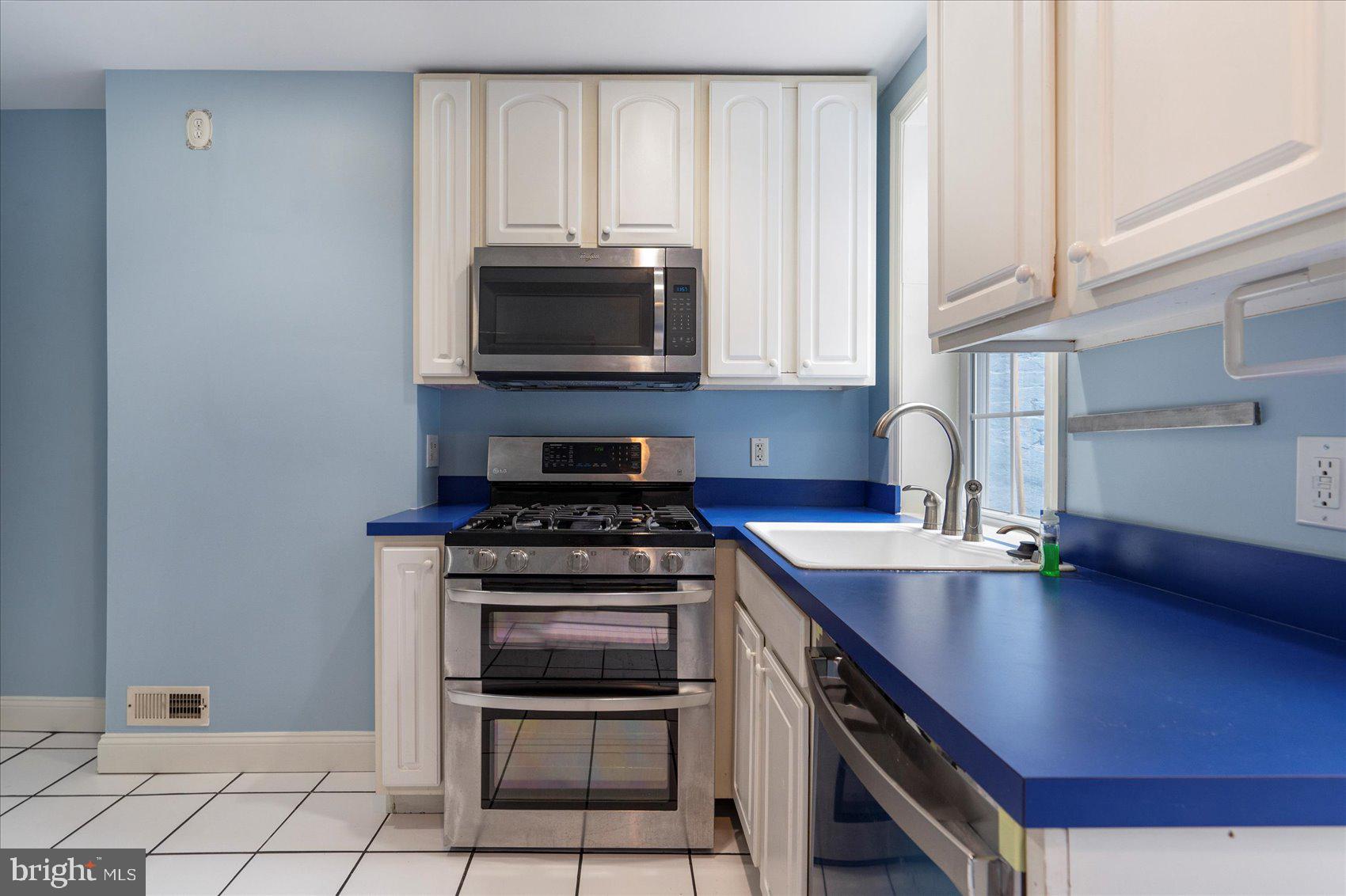 SETON HILL - Residential