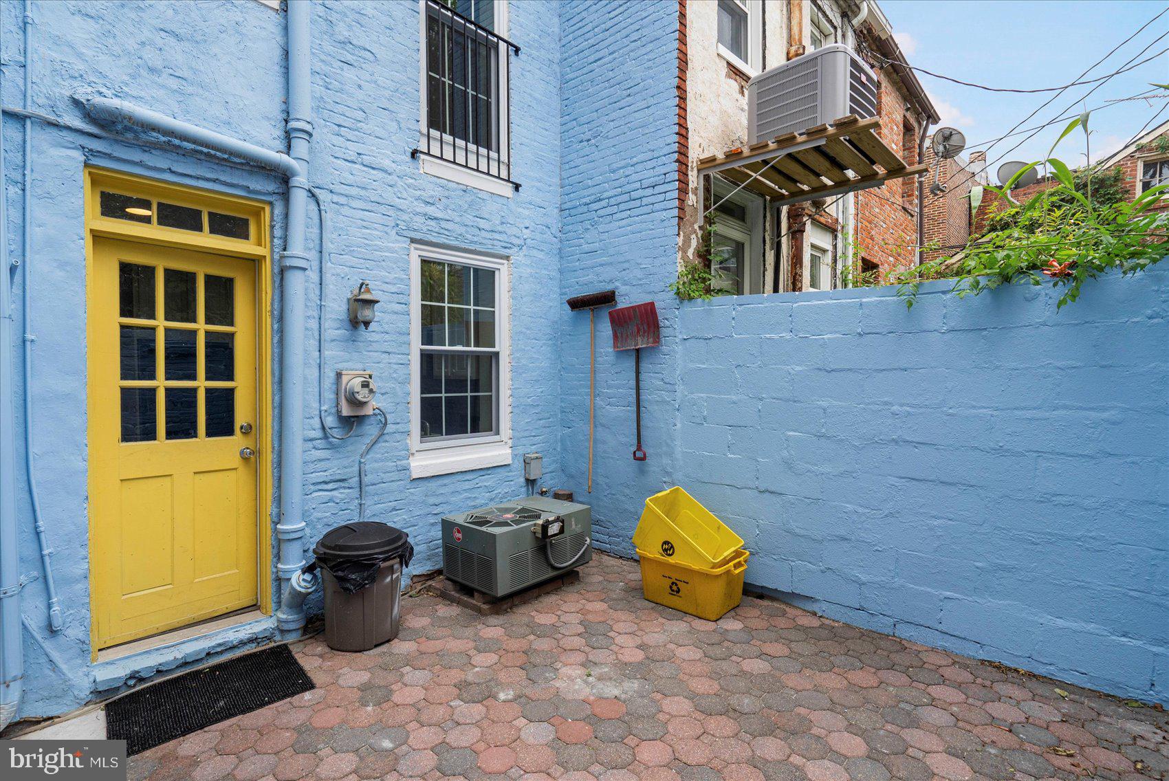 SETON HILL - Residential