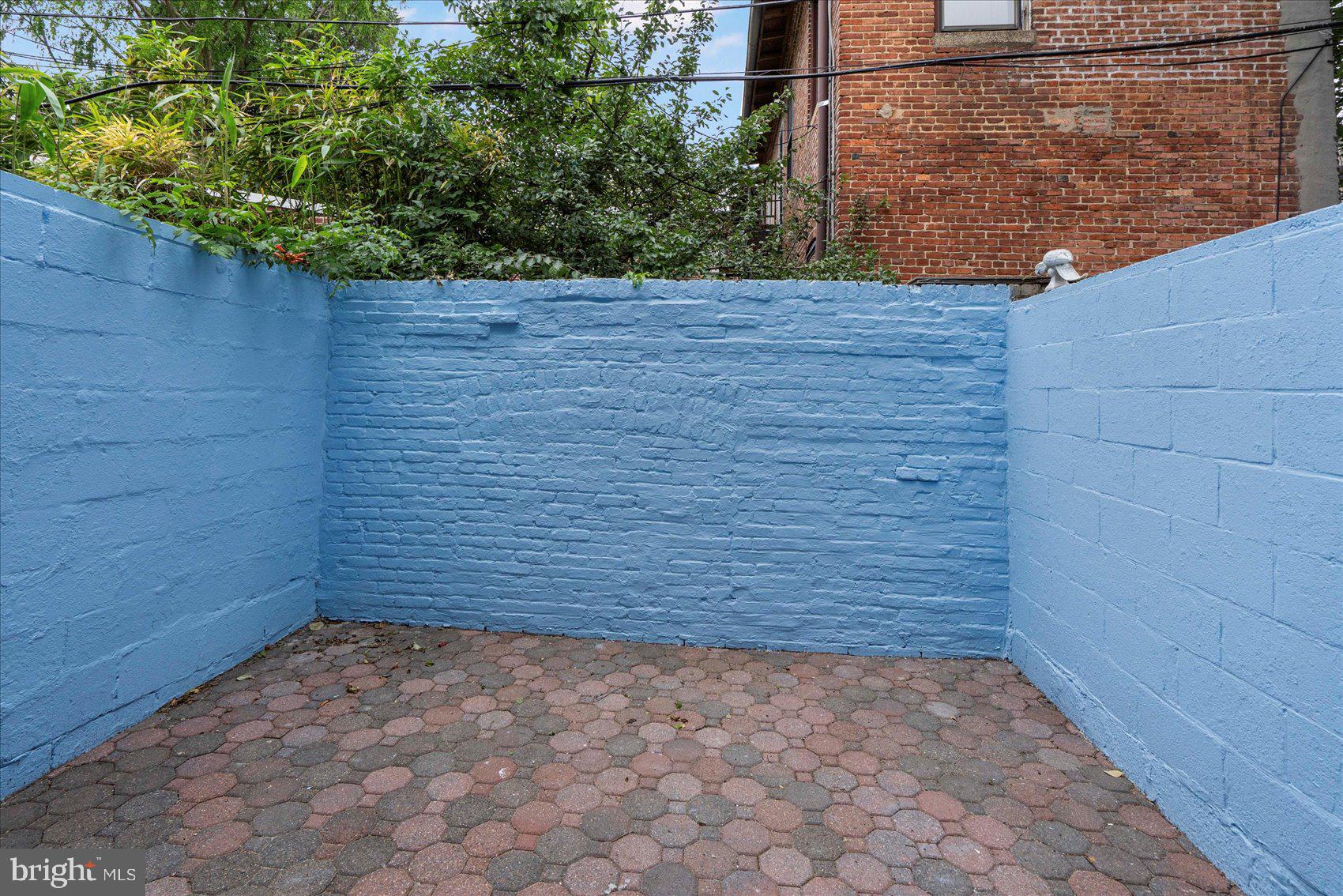 SETON HILL - Residential