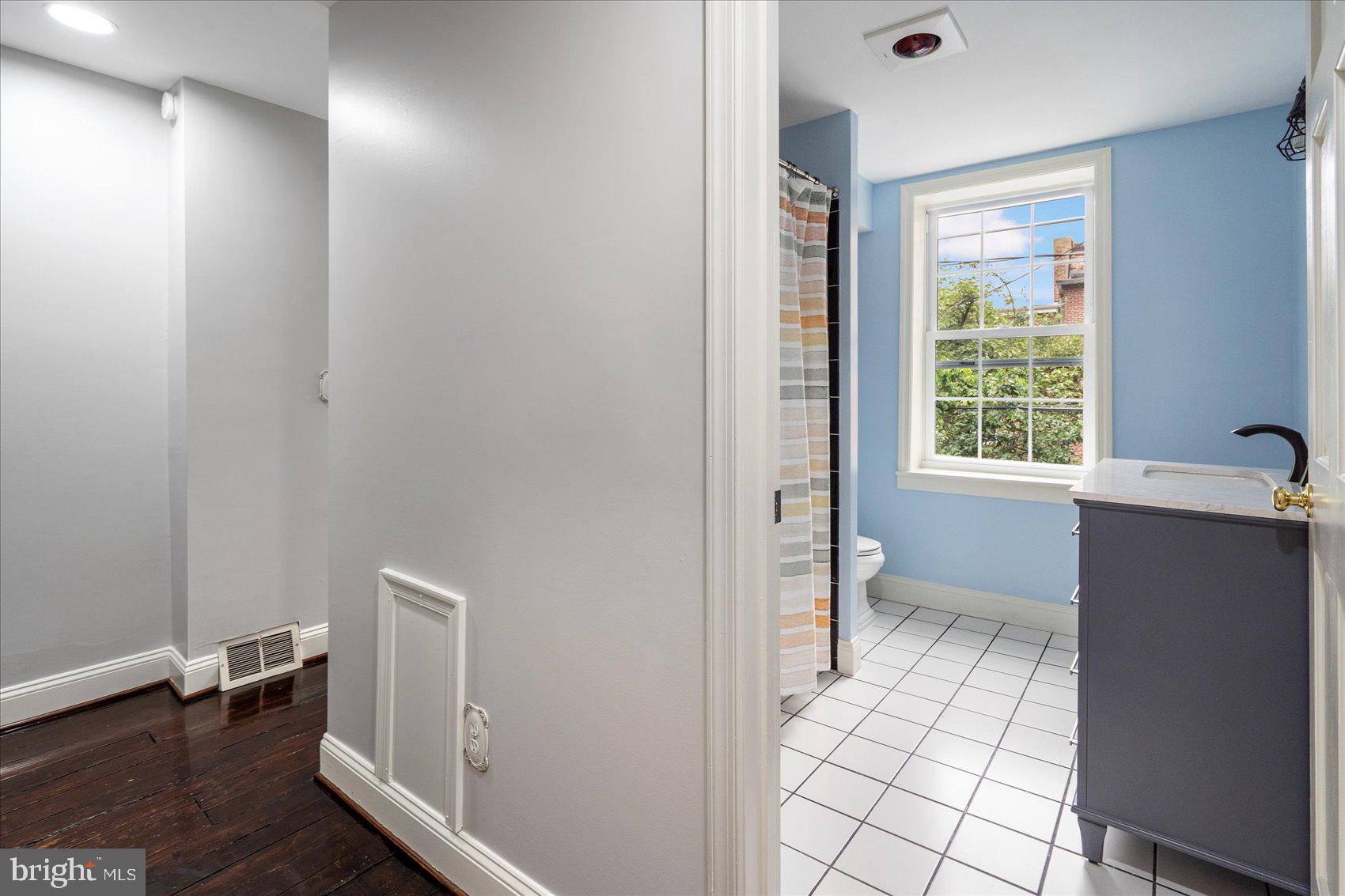 SETON HILL - Residential