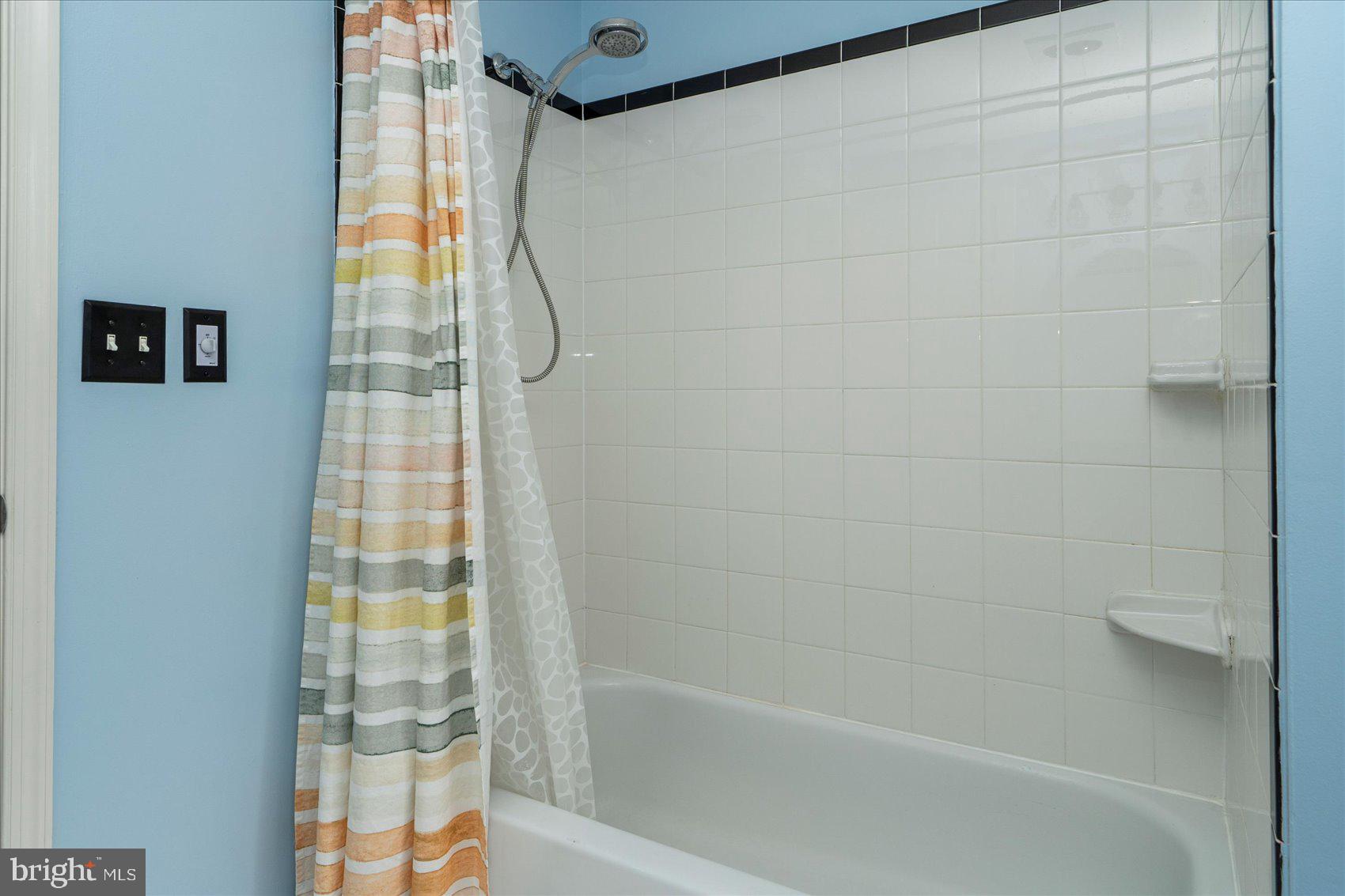 SETON HILL - Residential