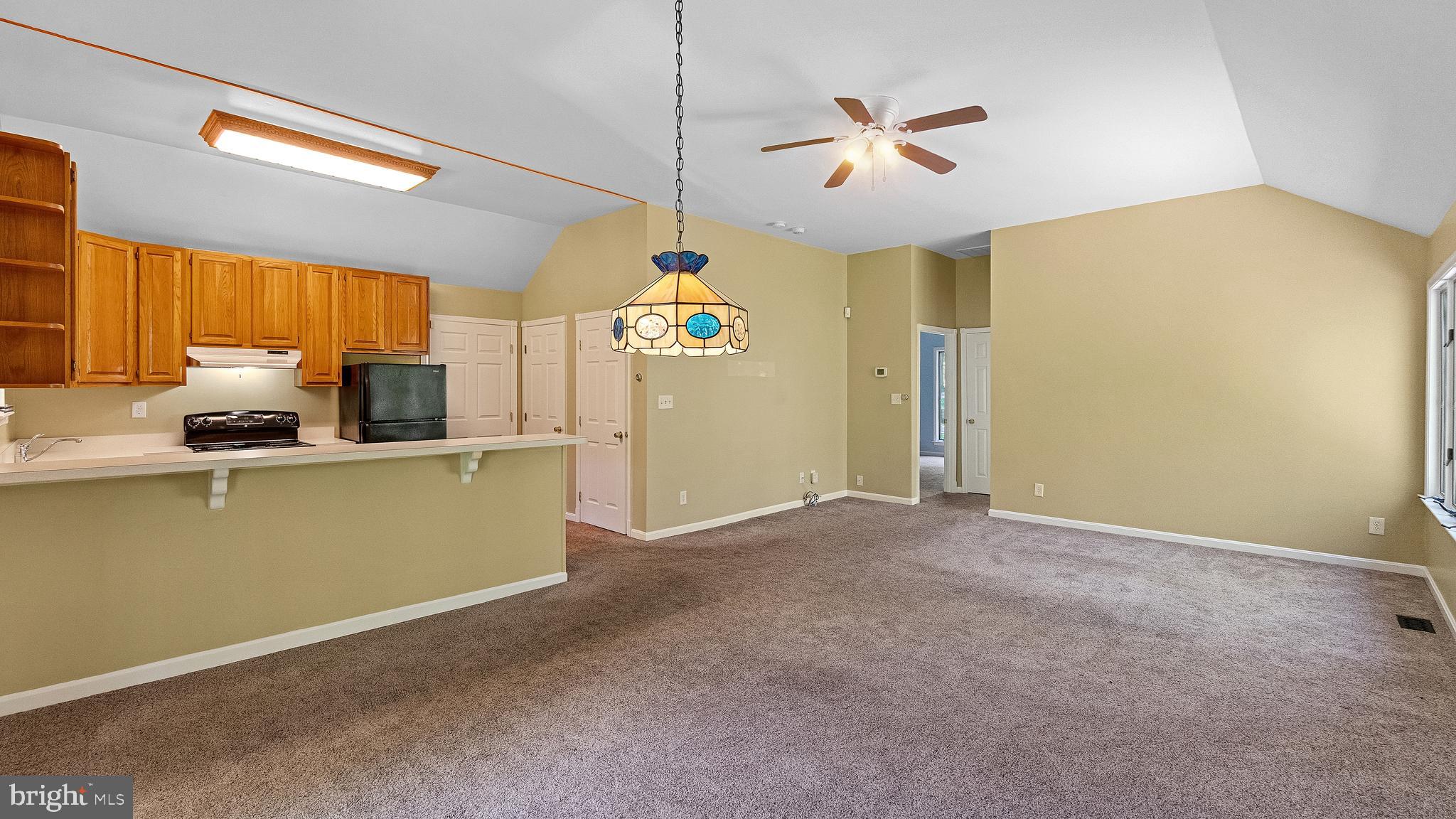 HUNTINGTON WOODS - Residential