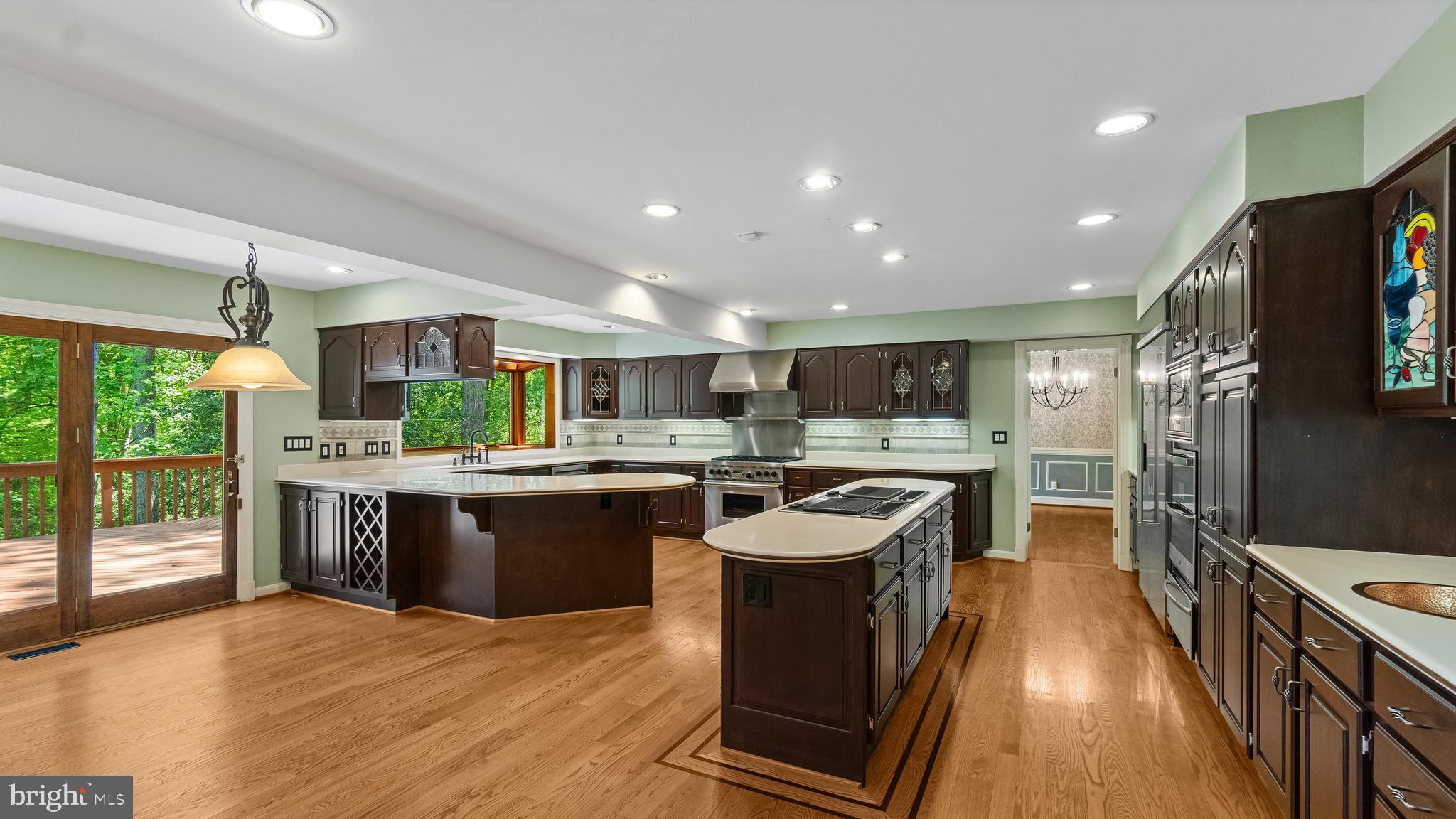 HUNTINGTON WOODS - Residential