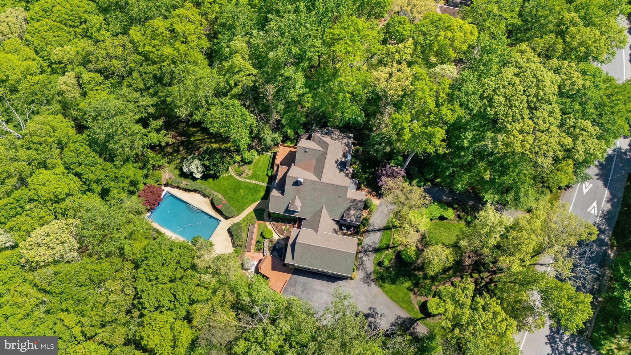 2021 HUNTWOOD DRIVE