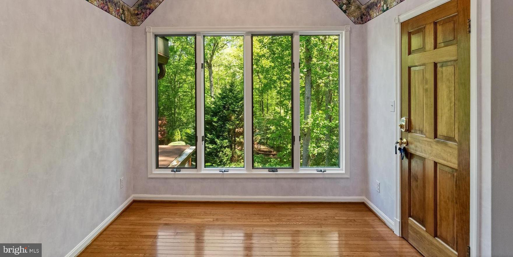 HUNTINGTON WOODS - Residential