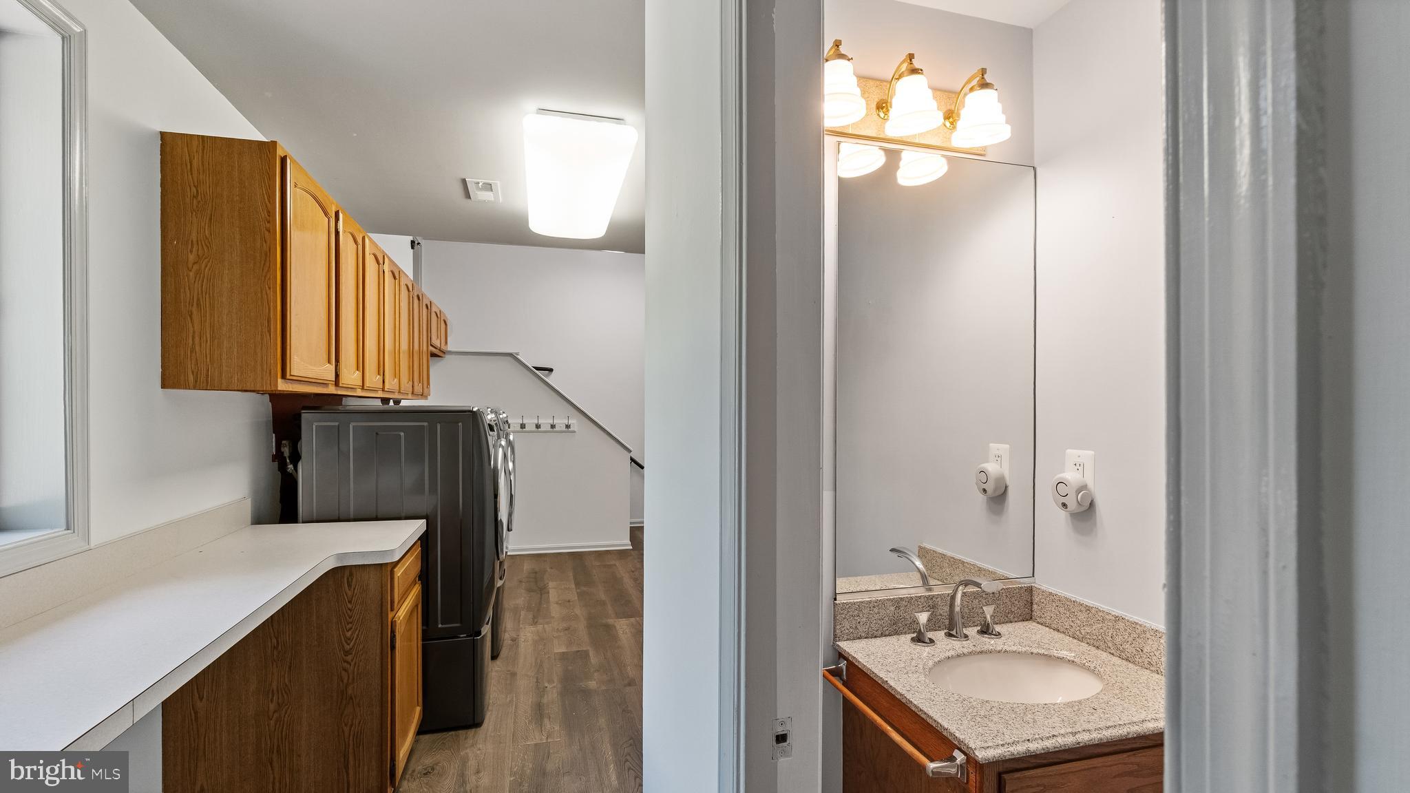 HUNTINGTON WOODS - Residential