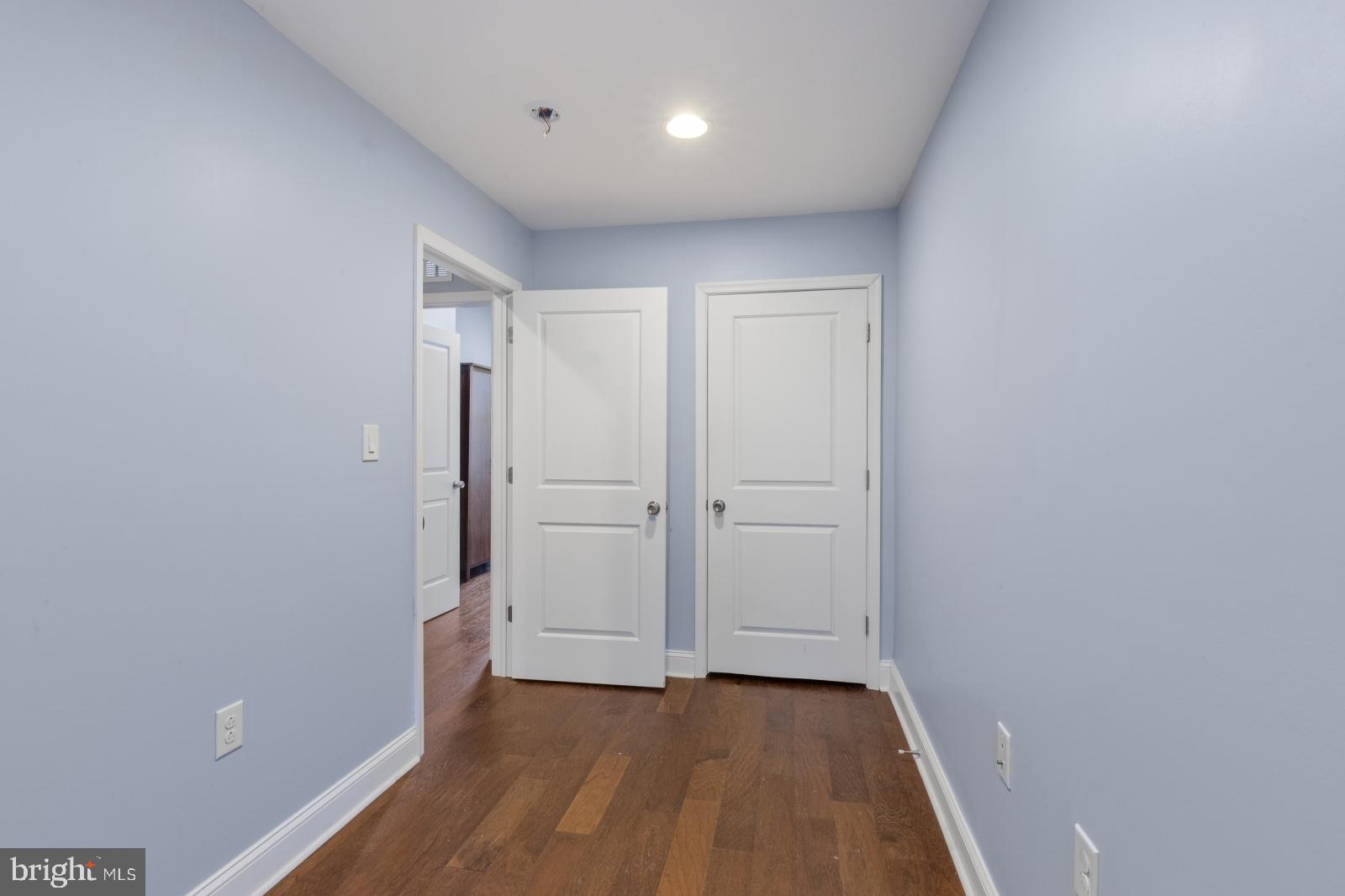 POINT BREEZE - Residential Lease