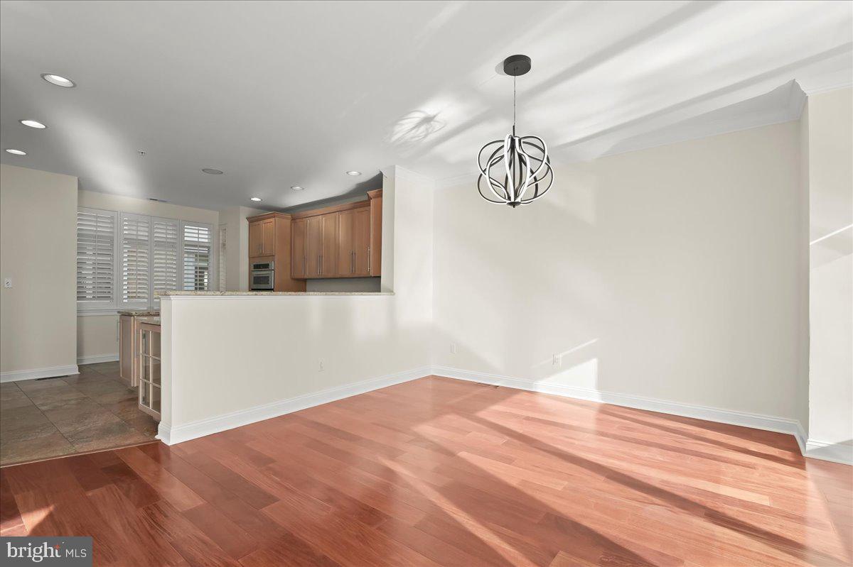 PIER HOMES AT HARBORVIEW - Residential