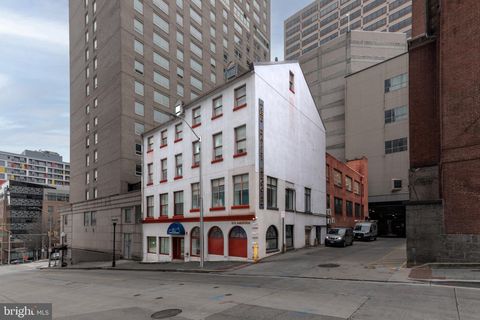 Photo of 11 E Saratoga Street, BALTIMORE, MD 21202 (MLS # MDBA2199504)