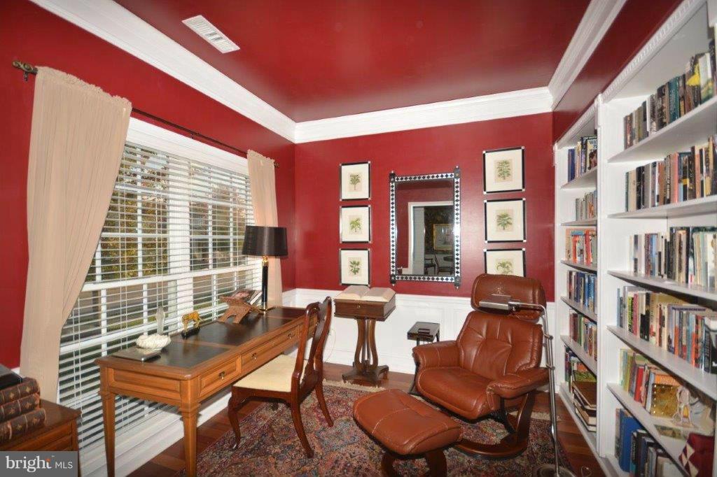 EASTON CLUB EAST - Residential