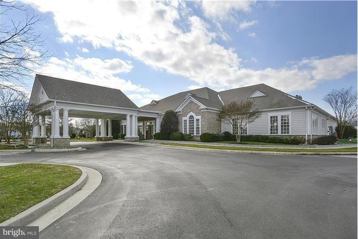 EASTON CLUB EAST - Residential