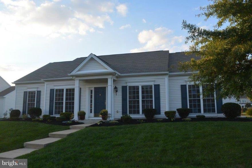 One-story Wittman model.  1878 square feet of living area.  Great room with cathedral ceiling and gas fireplace that opens to sunroom.  Large kitchen with corian countertops,center island, breakfast nook and new stainless appliances.  , 2 car garage, paver  patio and irrigation system.  Shows well!  55+ age restricted section of community.  Community amenities .Close to downtown Easton