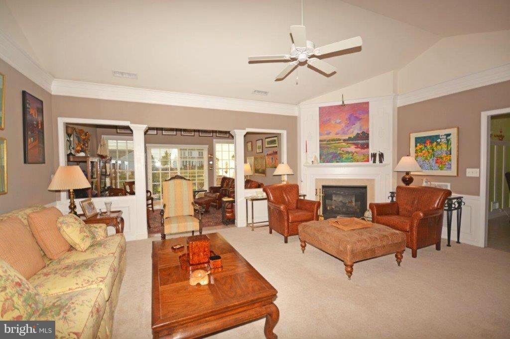 EASTON CLUB EAST - Residential