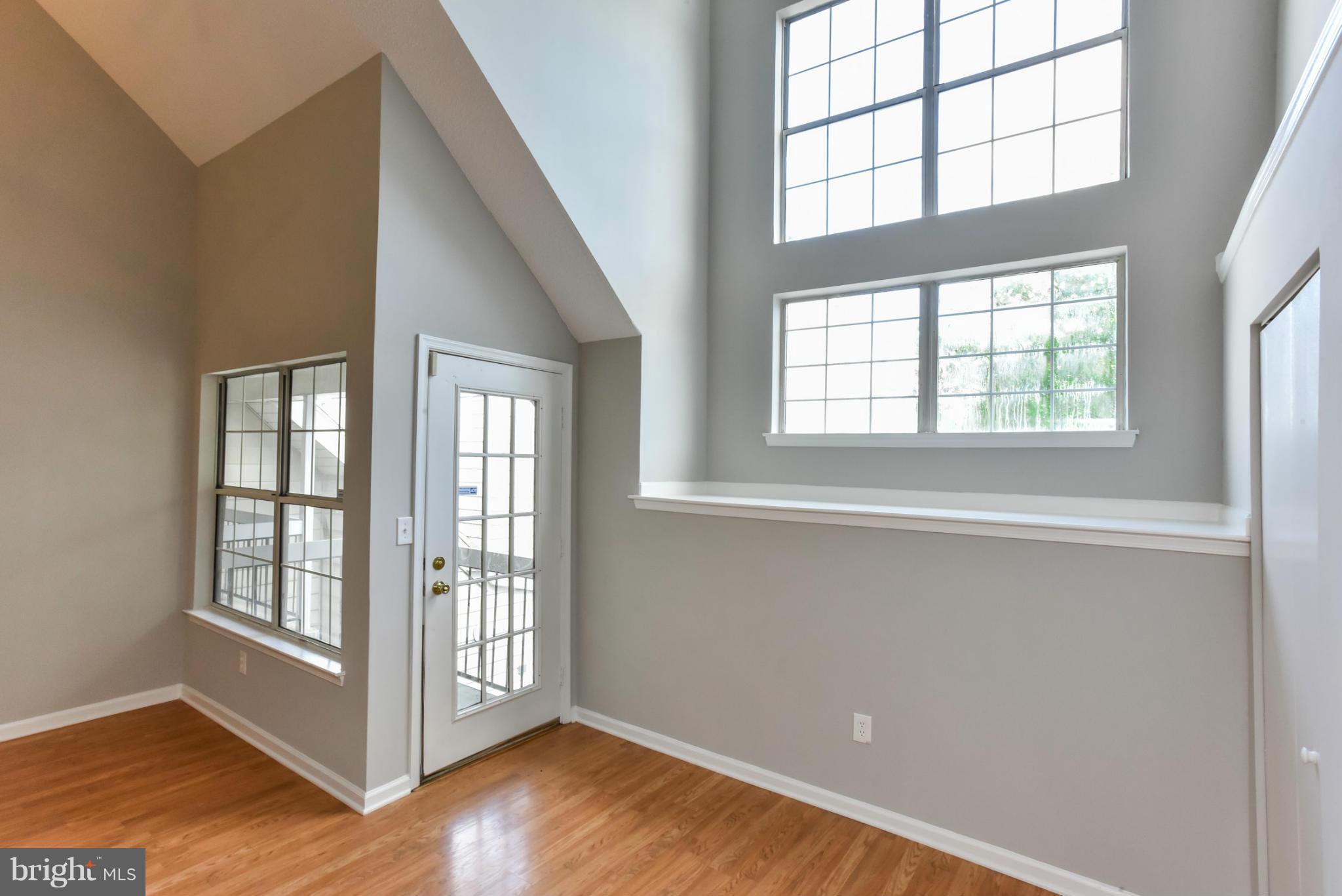 VISTAS AT LAUREL LAKES - Residential