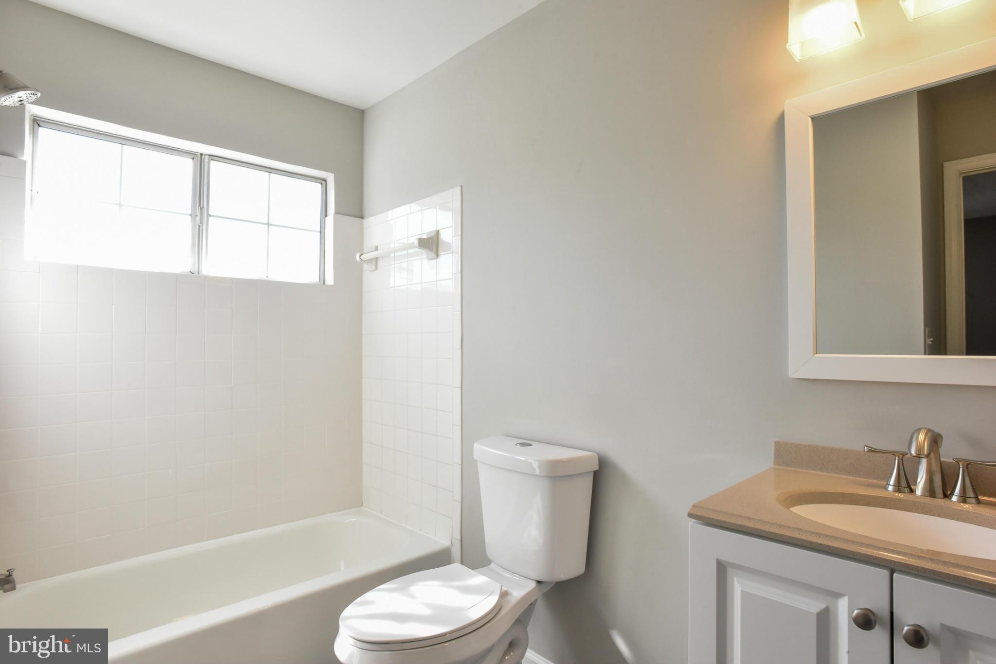 VISTAS AT LAUREL LAKES - Residential