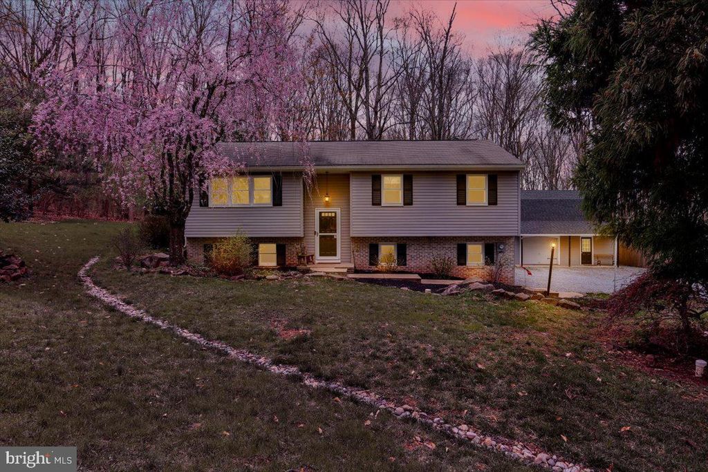 Photo of 639 Maple Street, EAST EARL, PA 17519 (MLS # PALA2068038)