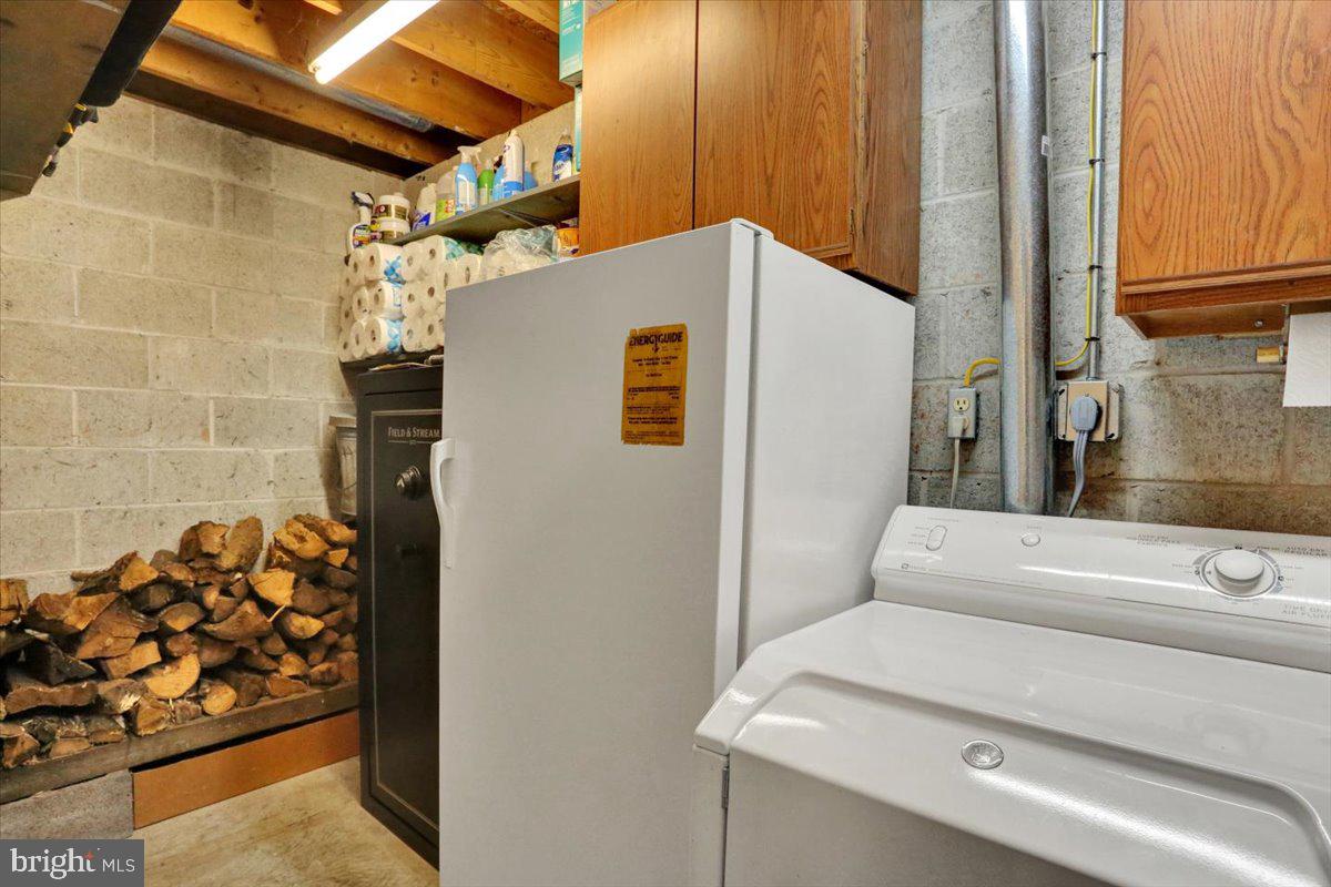 BLACK CREEK ESTATES - Residential