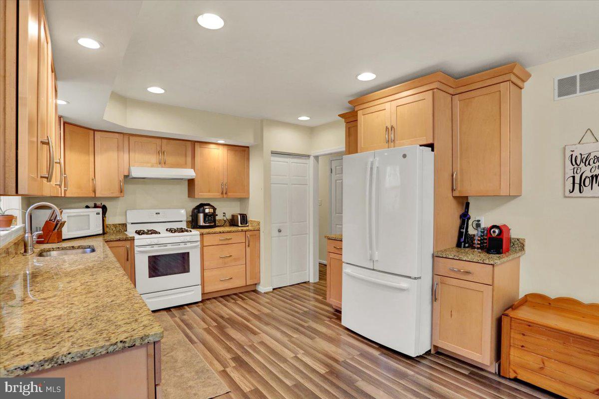 BLACK CREEK ESTATES - Residential