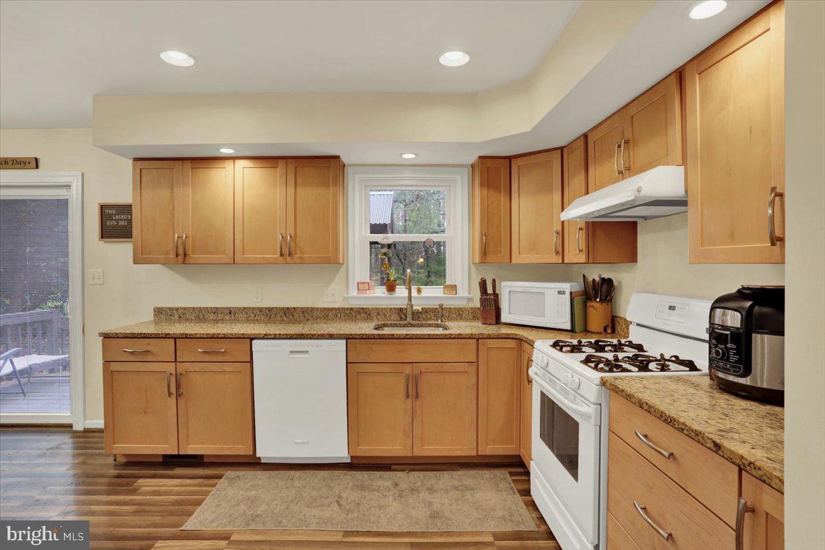 BLACK CREEK ESTATES - Residential