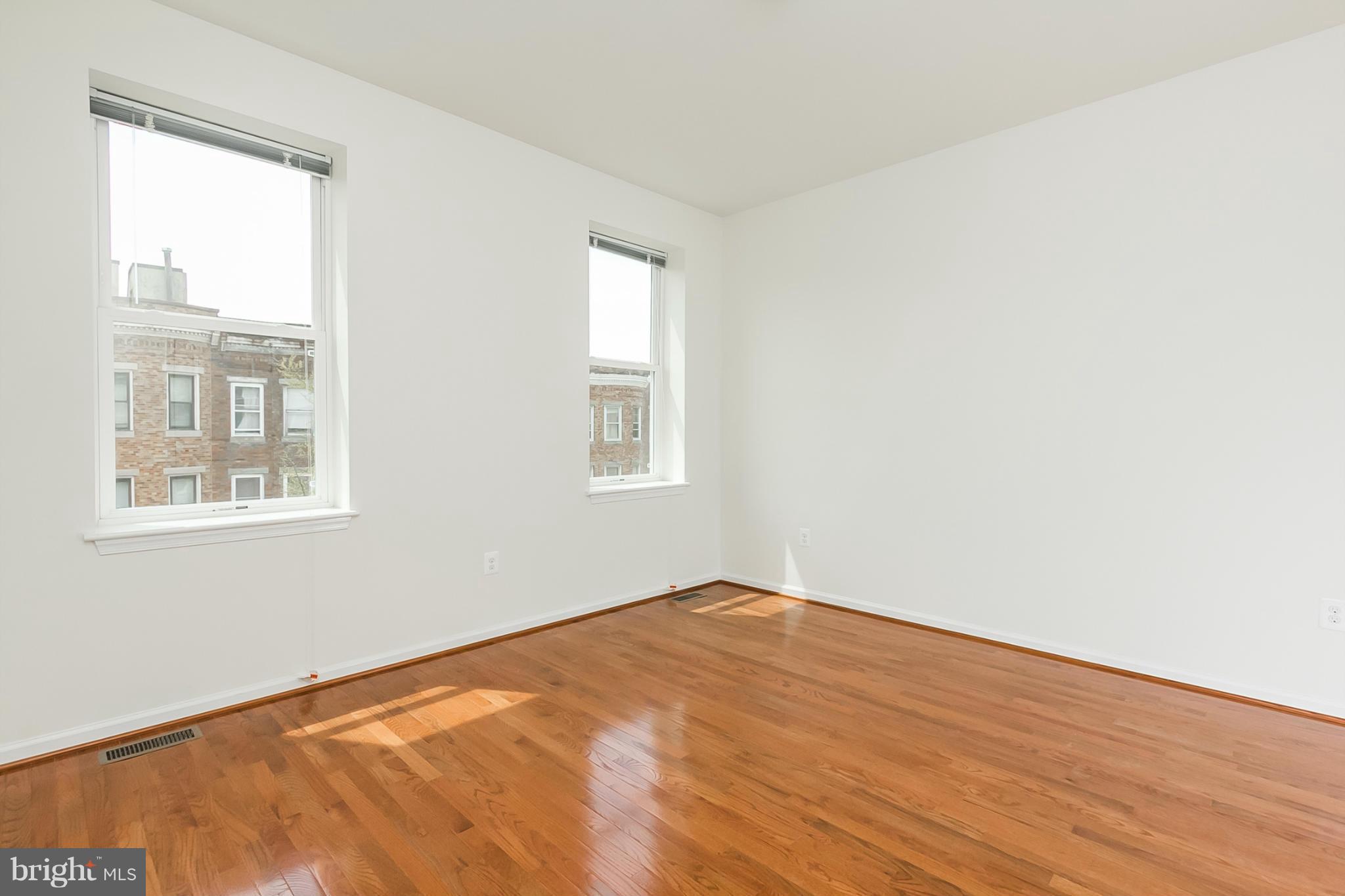 BARCLAY - Residential