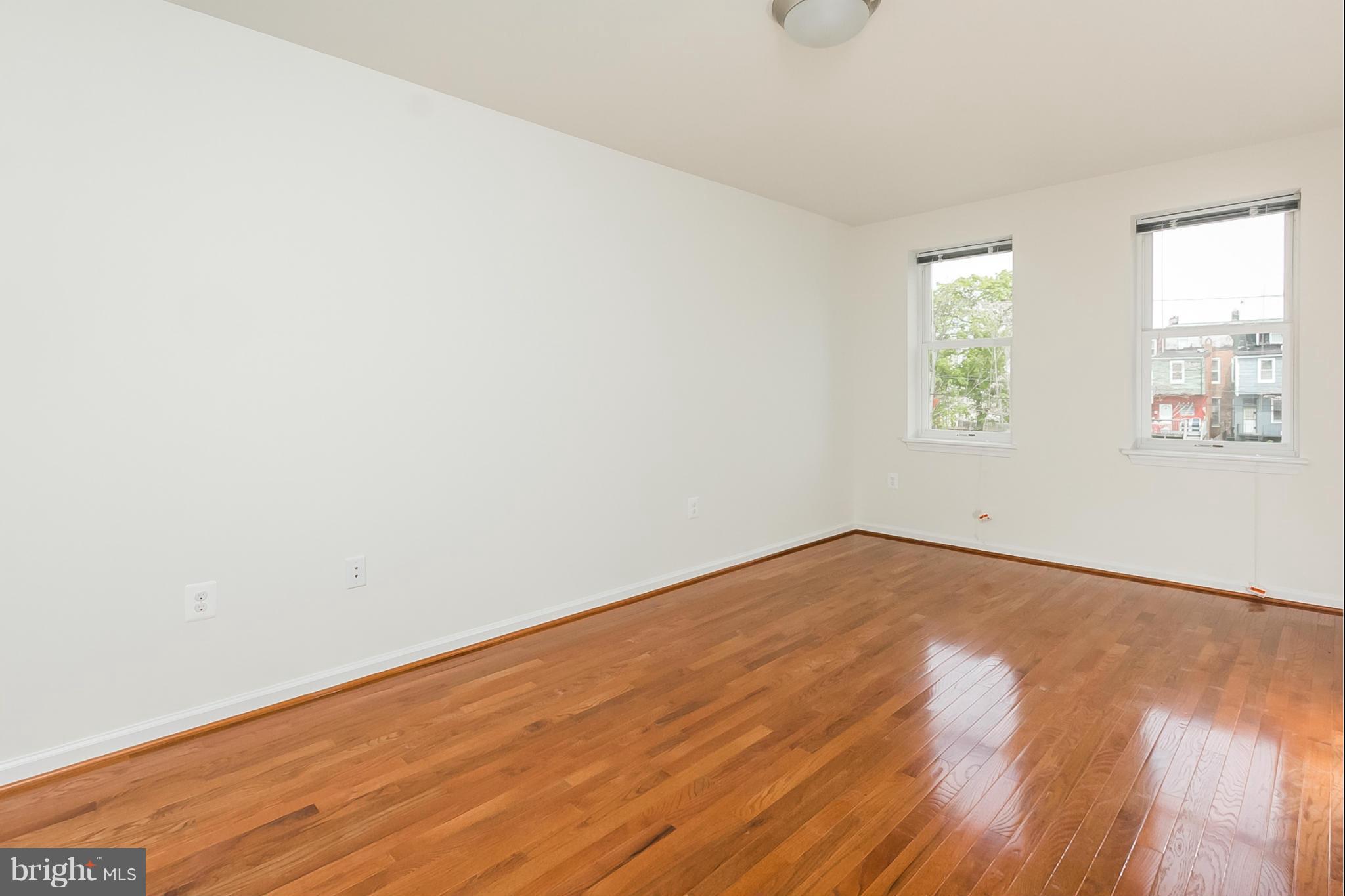 BARCLAY - Residential