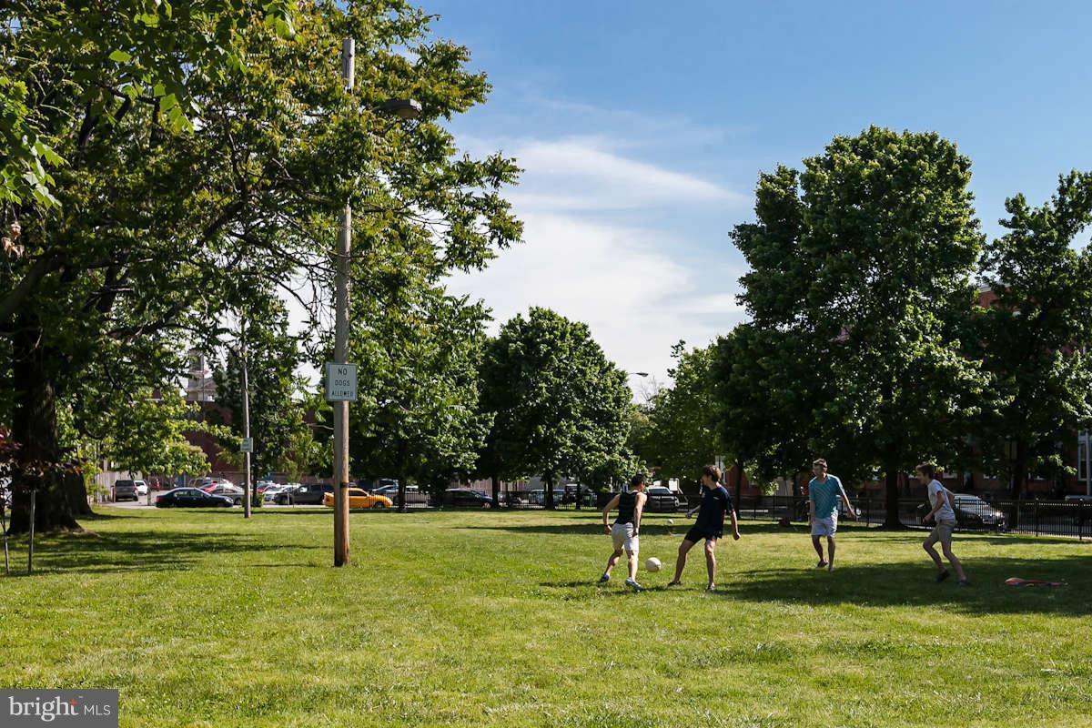 BARCLAY - Residential