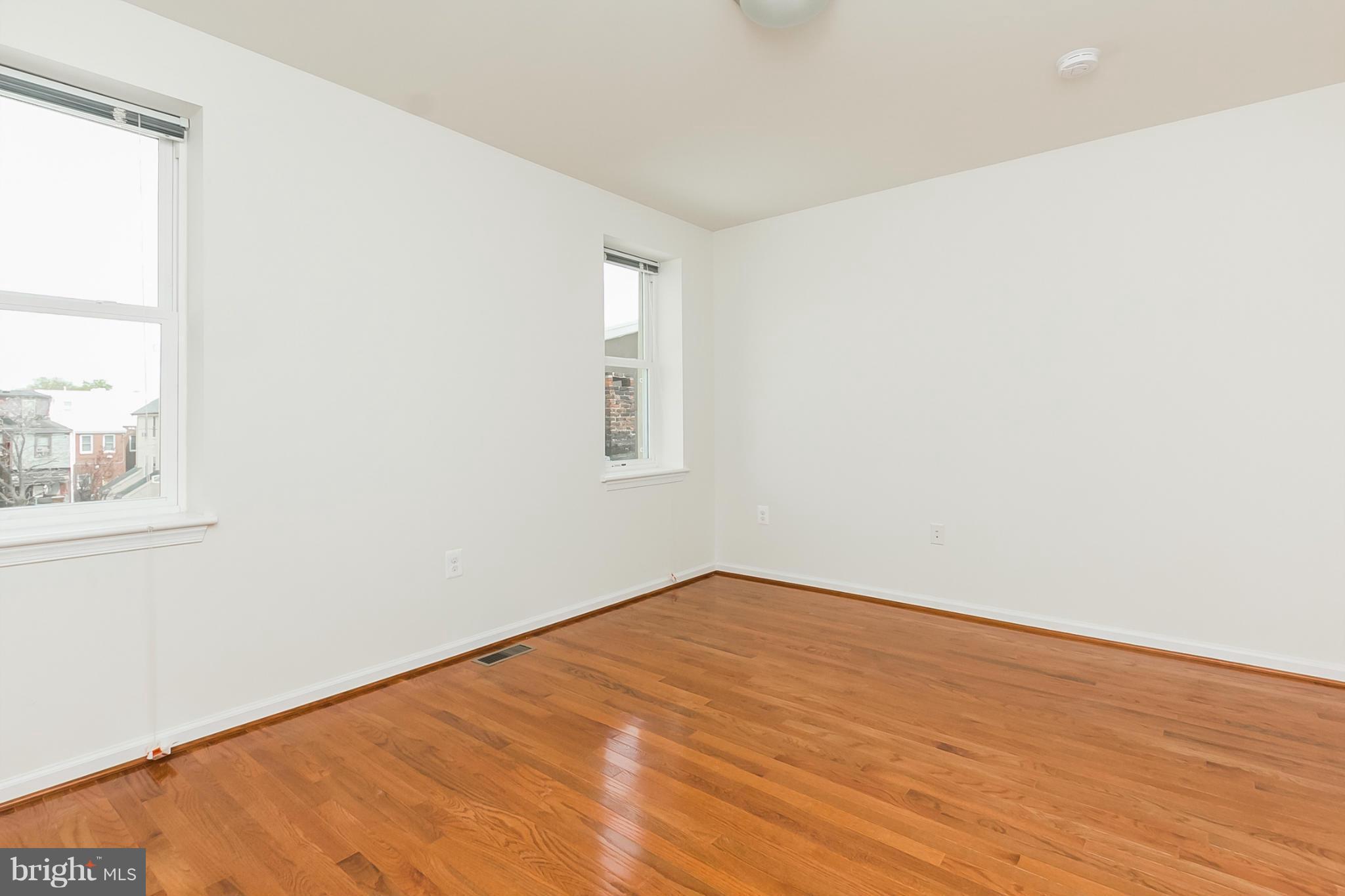 BARCLAY - Residential