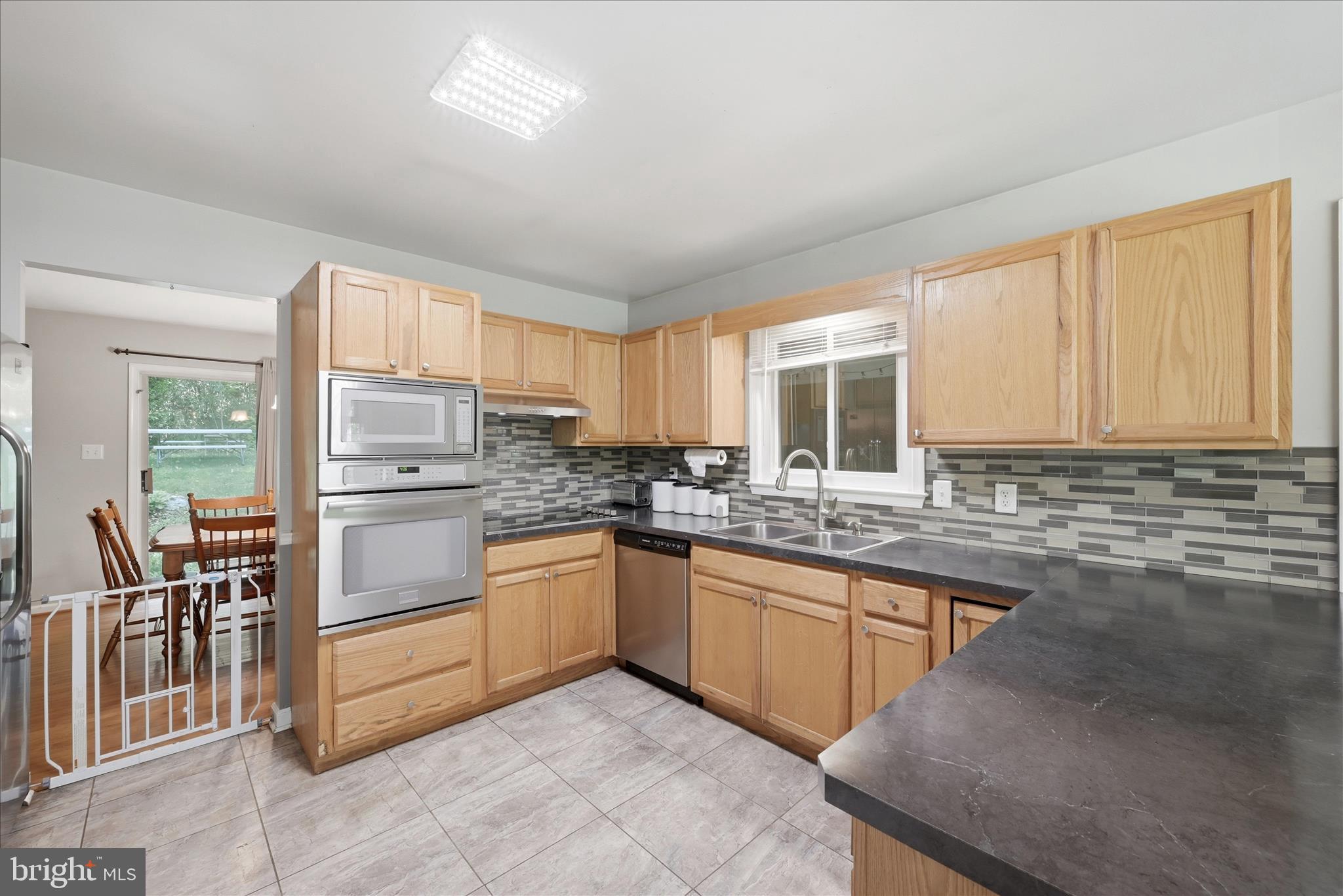 CAREFREE ACRES - Residential