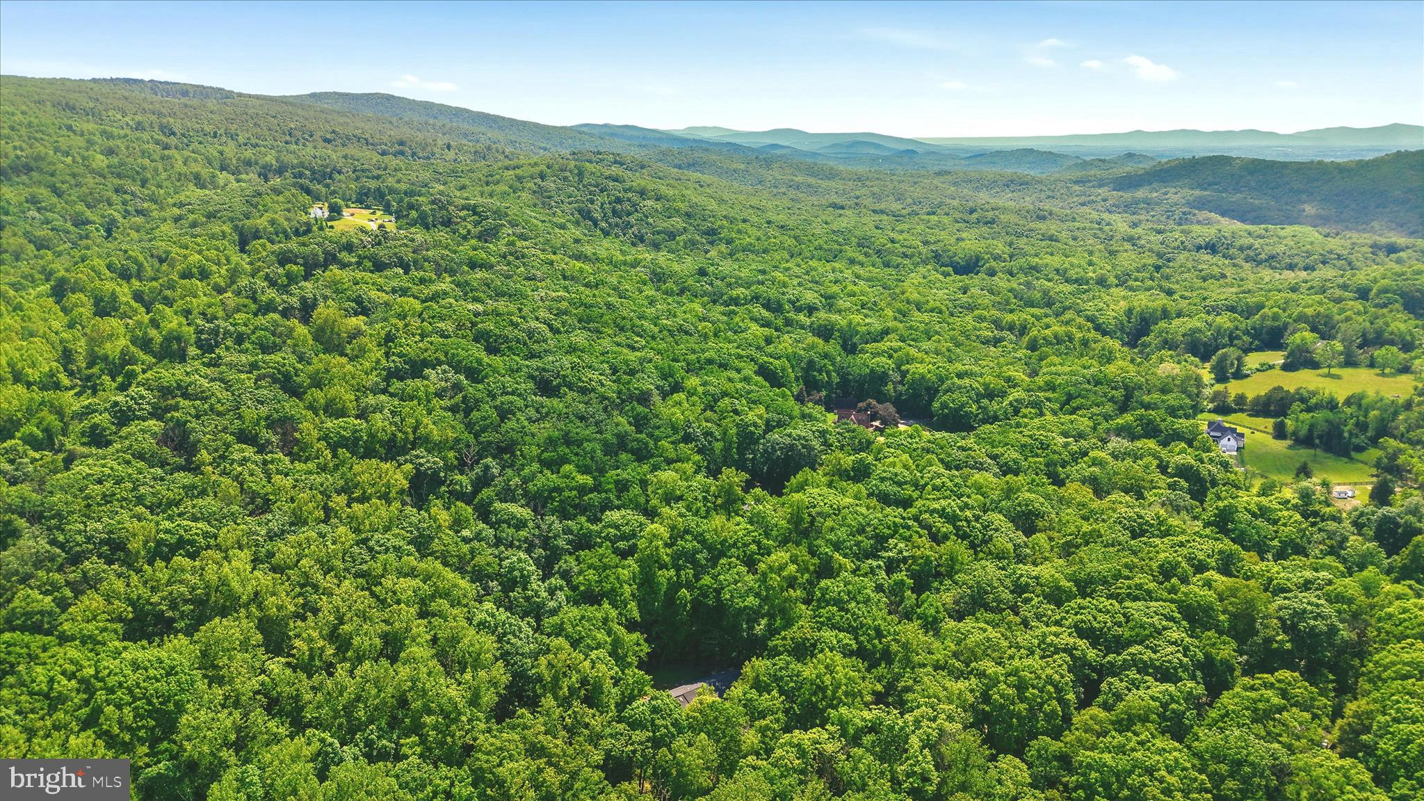 CAREFREE ACRES - Residential