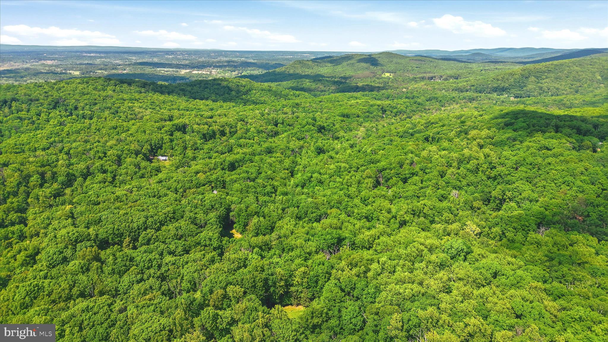 CAREFREE ACRES - Residential