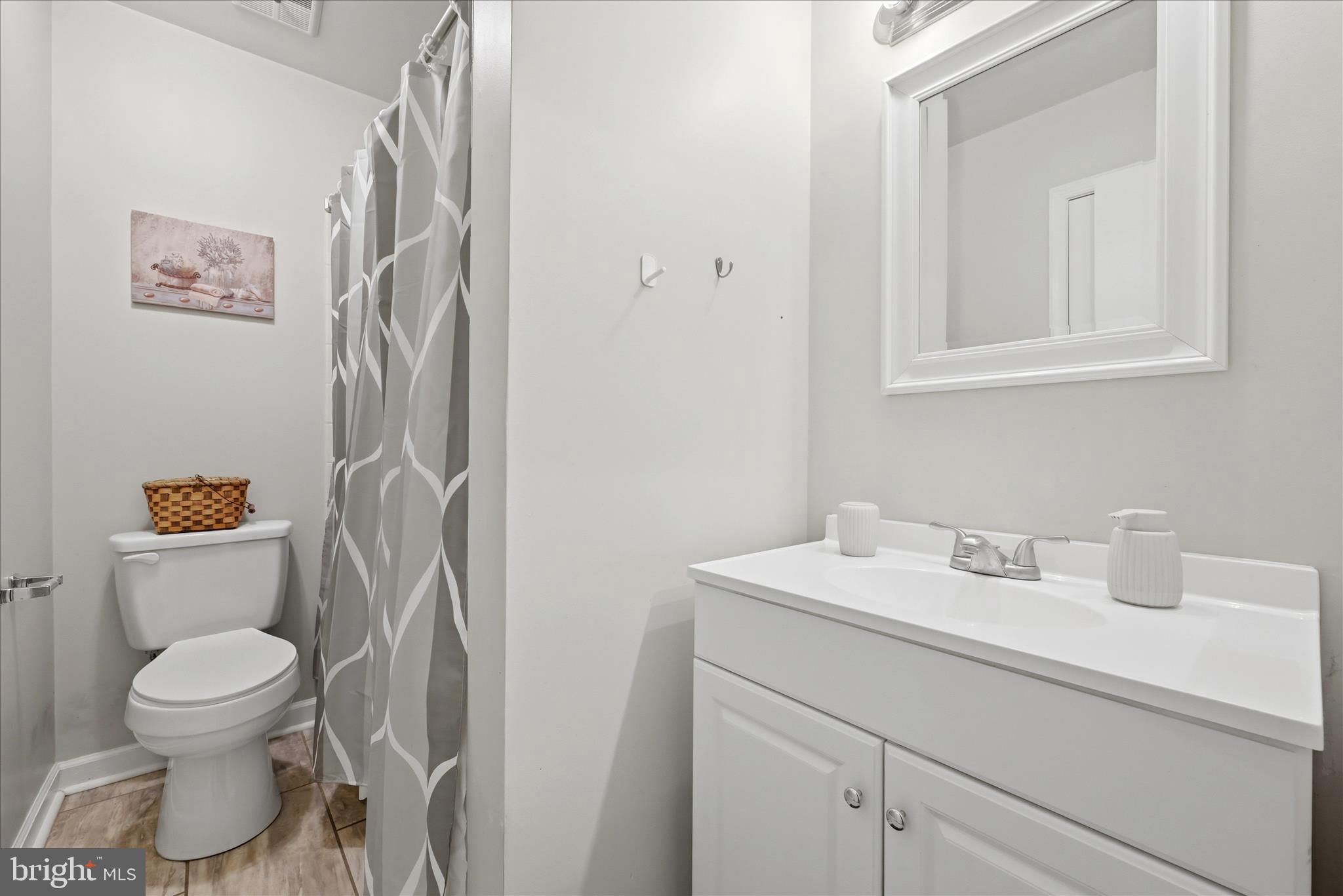 CAREFREE ACRES - Residential