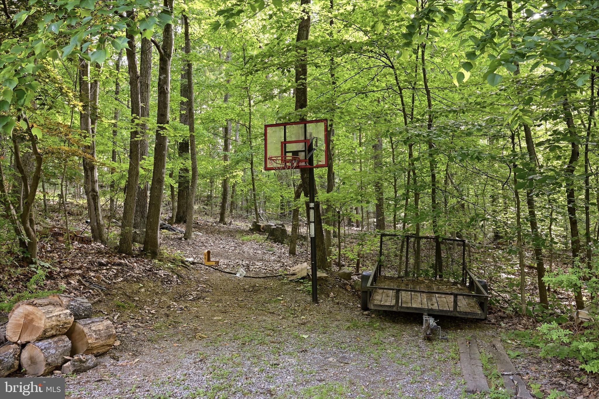CAREFREE ACRES - Residential