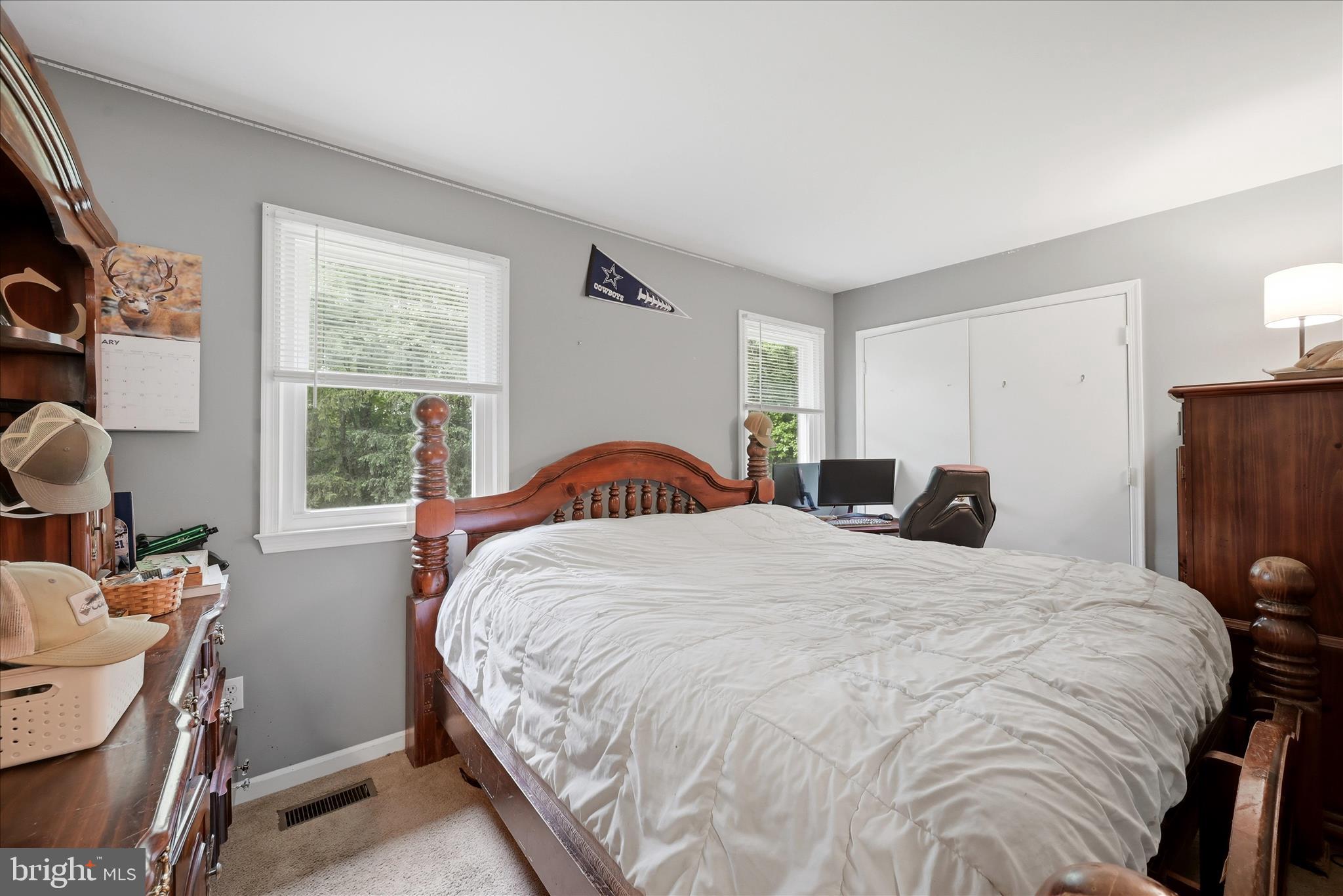CAREFREE ACRES - Residential