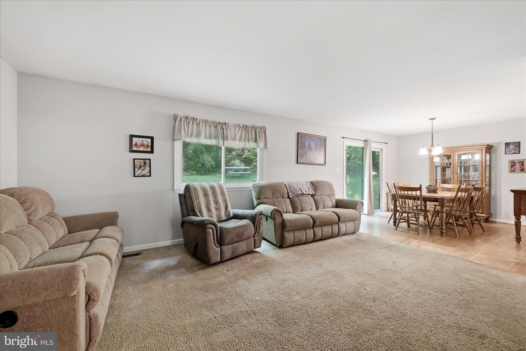 CAREFREE ACRES - Residential