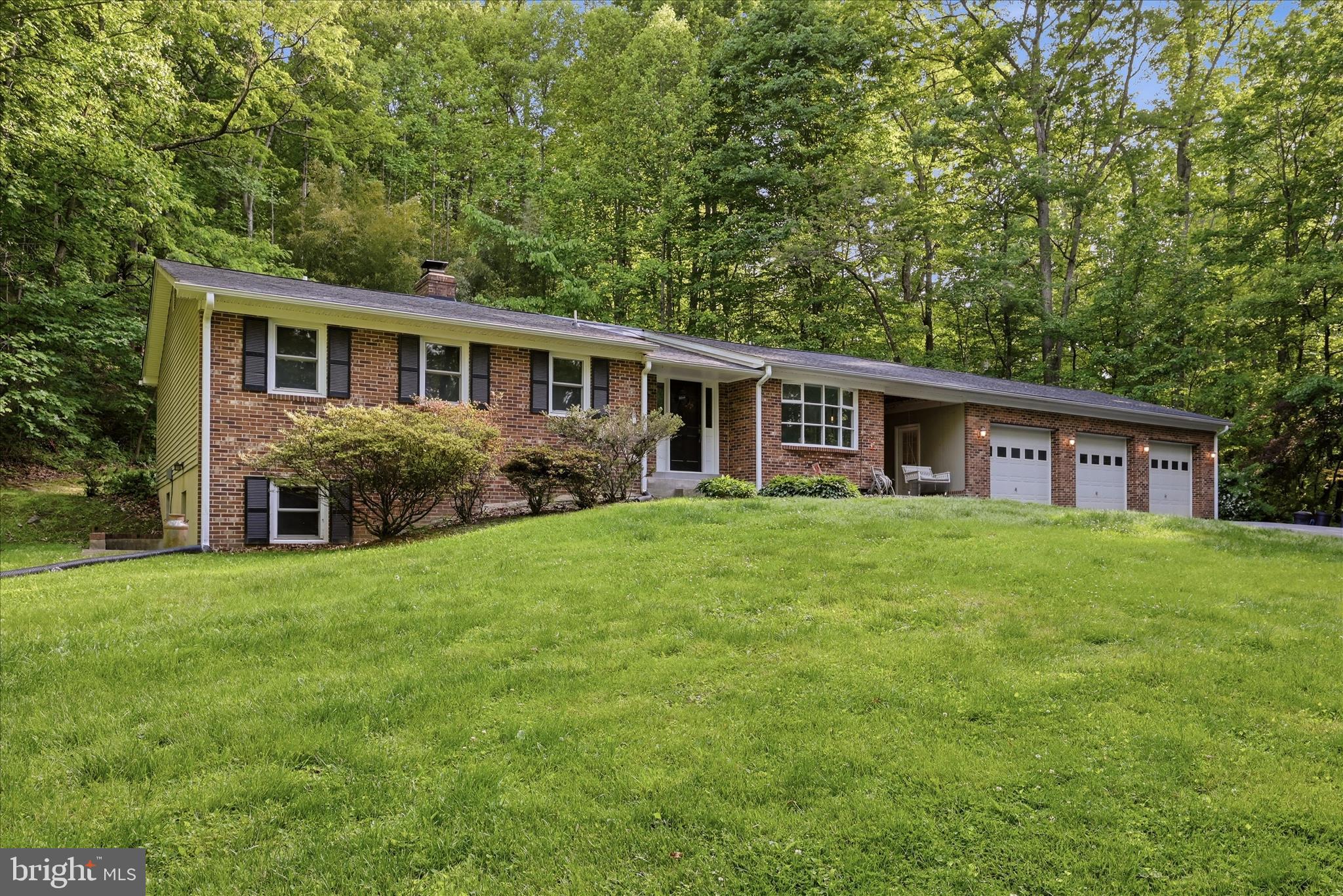 CAREFREE ACRES - Residential