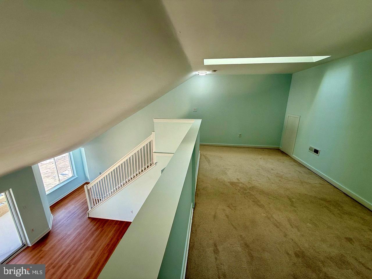 FOUNTAIN POINTE - Residential