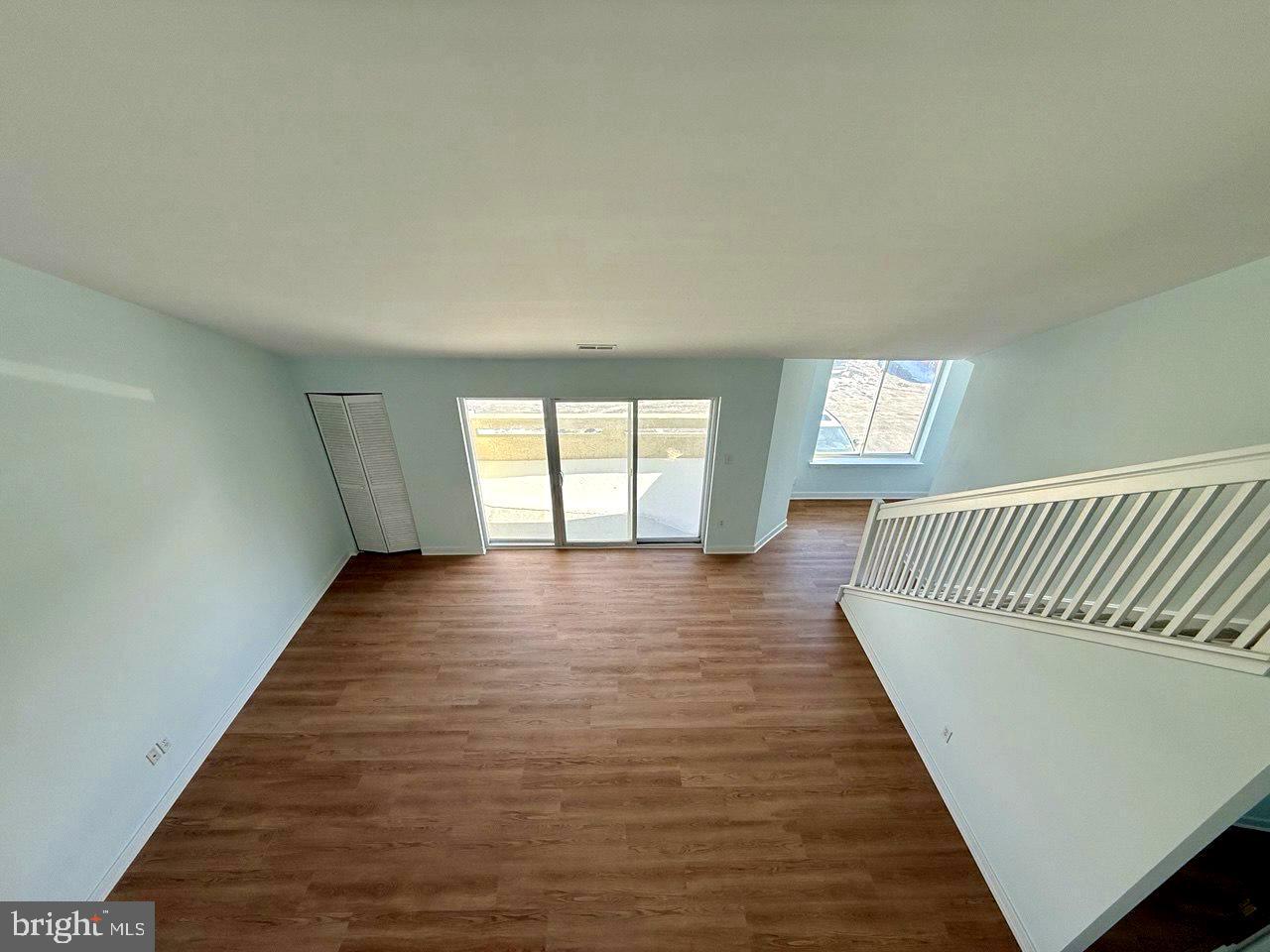 FOUNTAIN POINTE - Residential