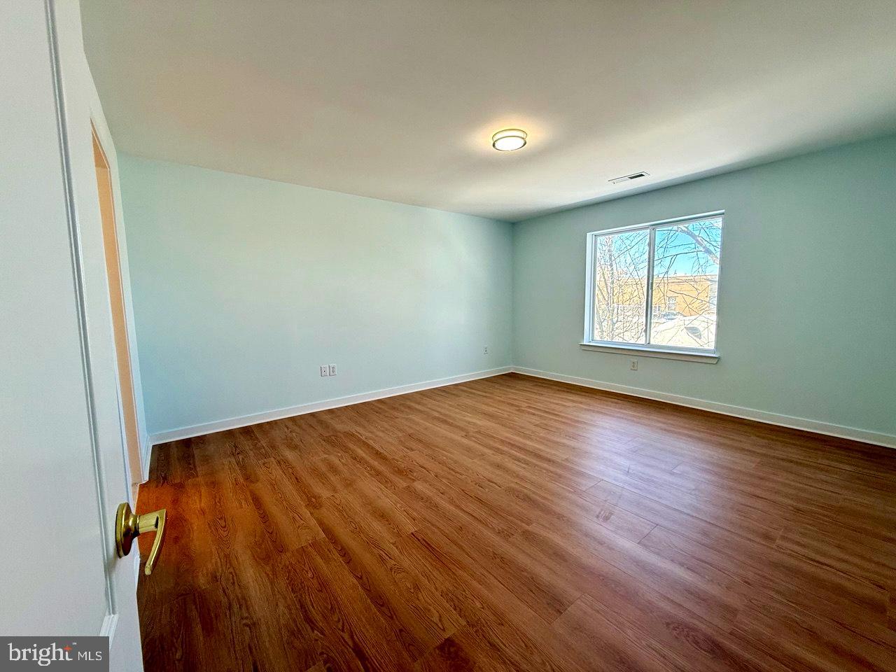 FOUNTAIN POINTE - Residential