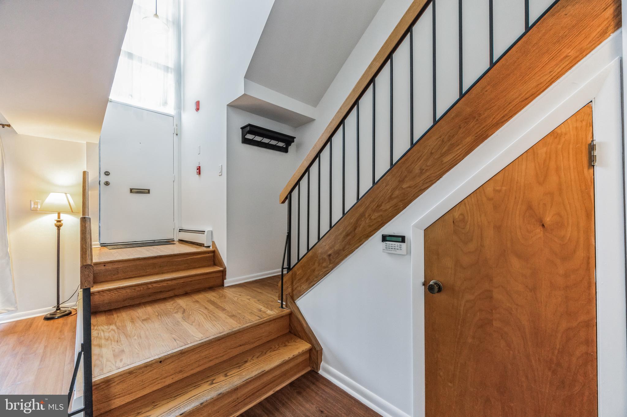 GRADUATE HOSPITAL - Residential Lease