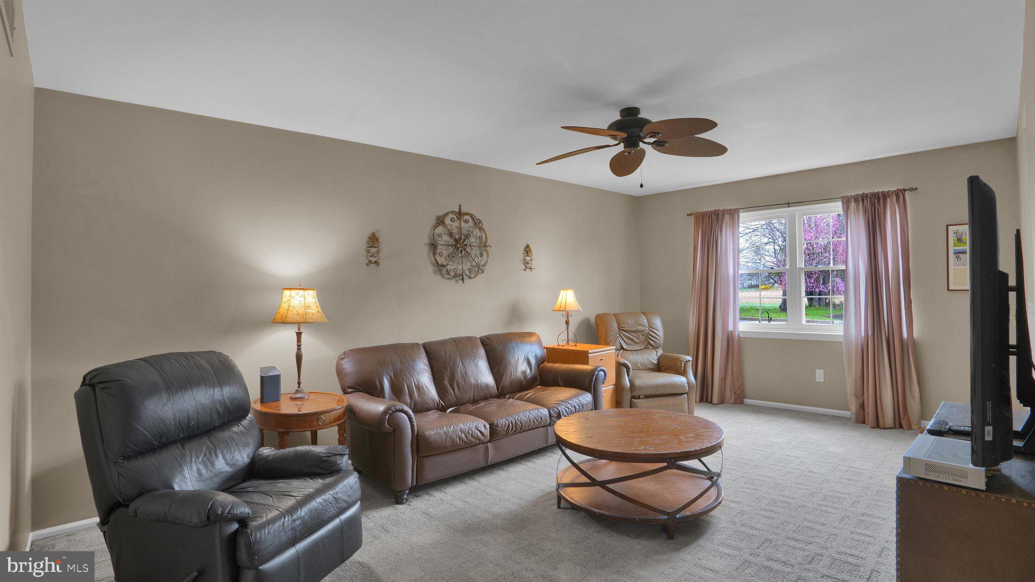 BLUE BELL RUN - Residential